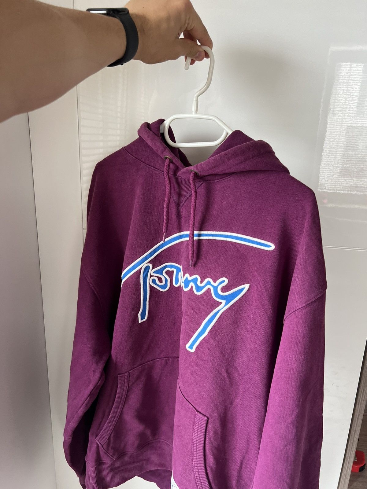 Tommy Hilfiger Tommy Hilfiger Jeans Signature Big Logo Purple Hoodie Size US L / EU 52-54 / 3 - 1 Thumbnail