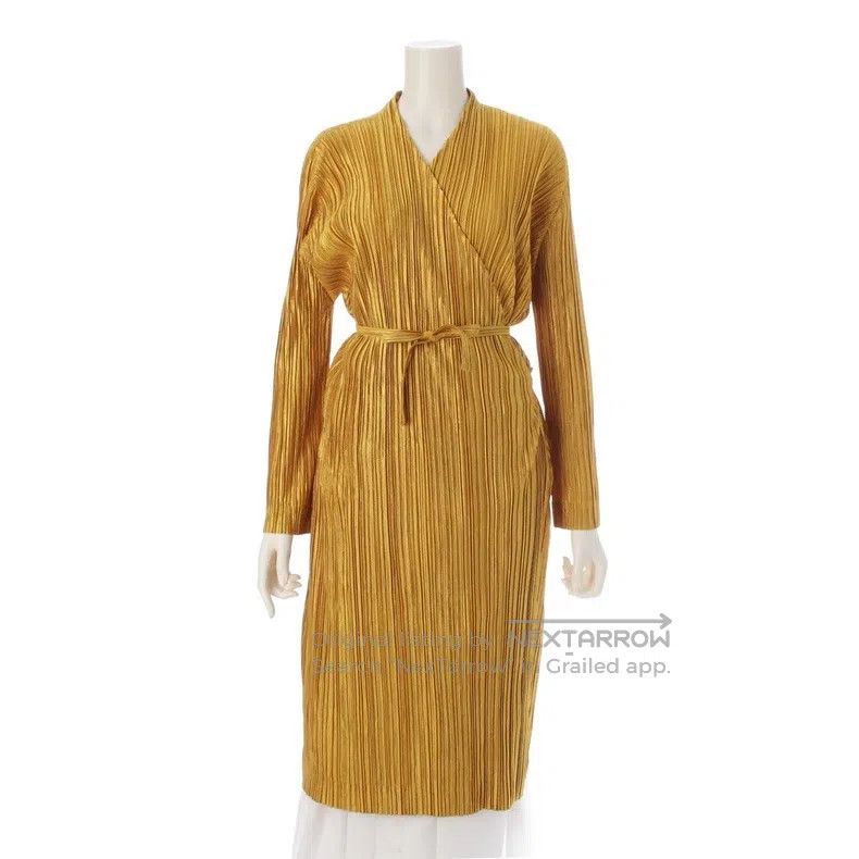 Issey Miyake Issey Miyake Gold Coat Size M / US 6-8 / IT 42-44 - 1 Thumbnail