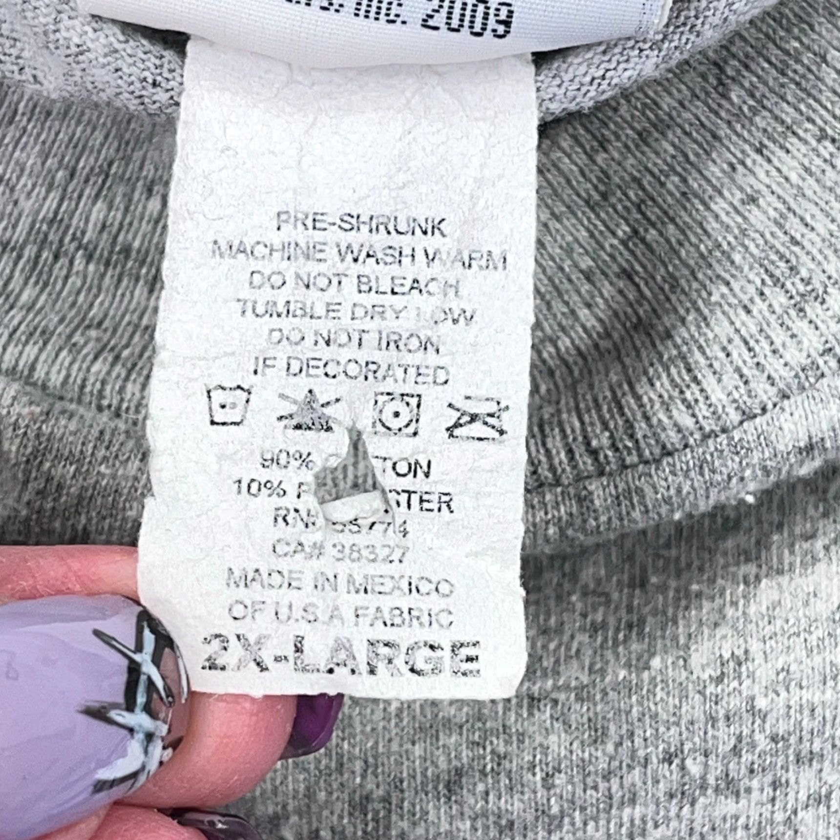 CHOCOOLATE VINTAGE M&Ms Shirt Men 2XL Gray Tee T-Shirt Cotton Jersey Graphic Print Logo Grunge All Seasons It's All Good 90s Movie TV Comics Hipster Size US XXL / EU 58 / 5 - 6 Thumbnail