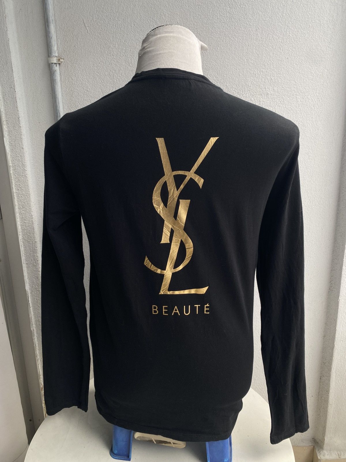 Yves Saint Laurent YSL Big Logo Tshirt Size M / US 6-8 / IT 42-44 - 1 Thumbnail