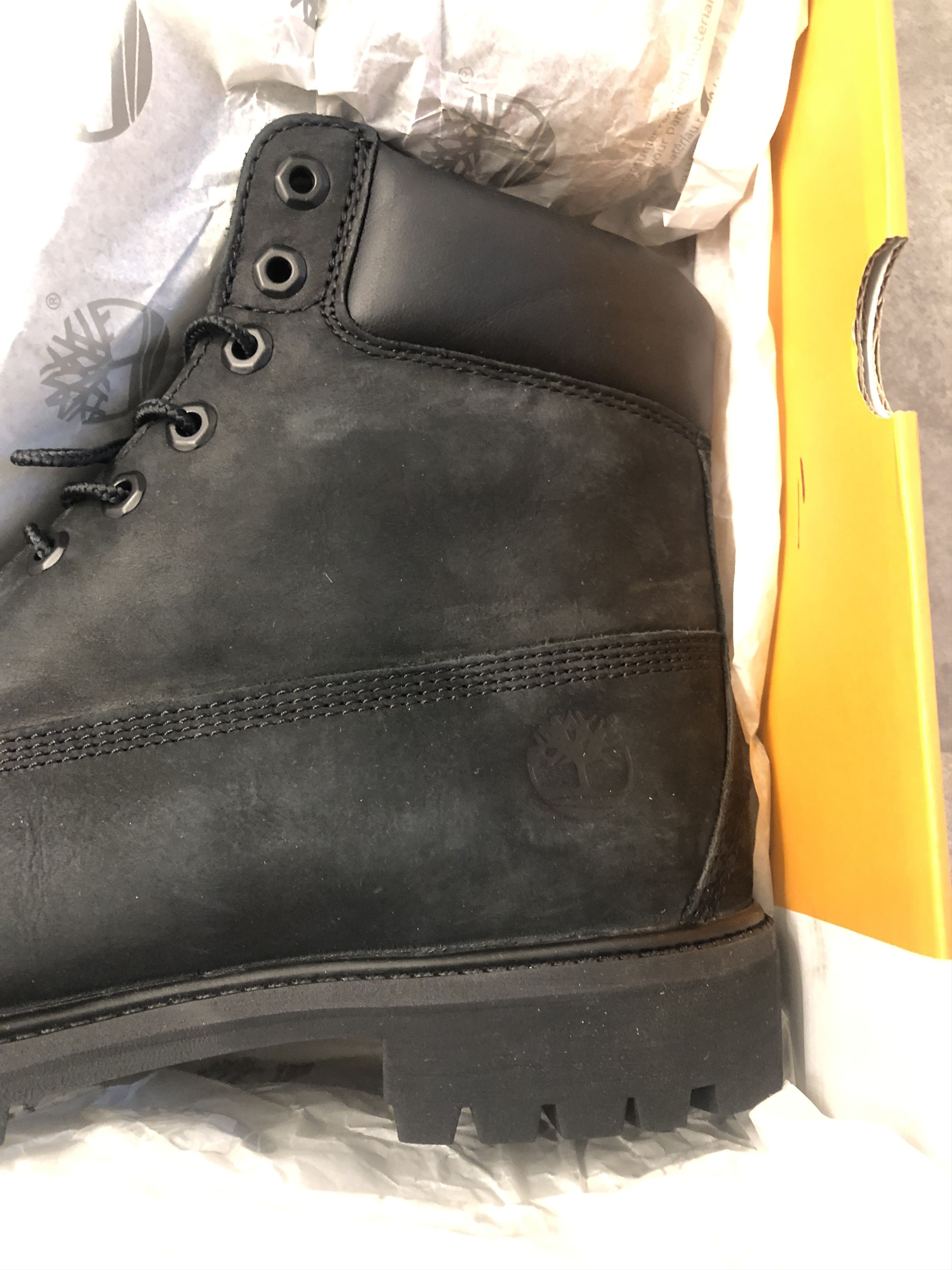 Timberland Premium 6-Inch Waterproof Boot Size US 11.5 / EU 44-45 - 3 Thumbnail