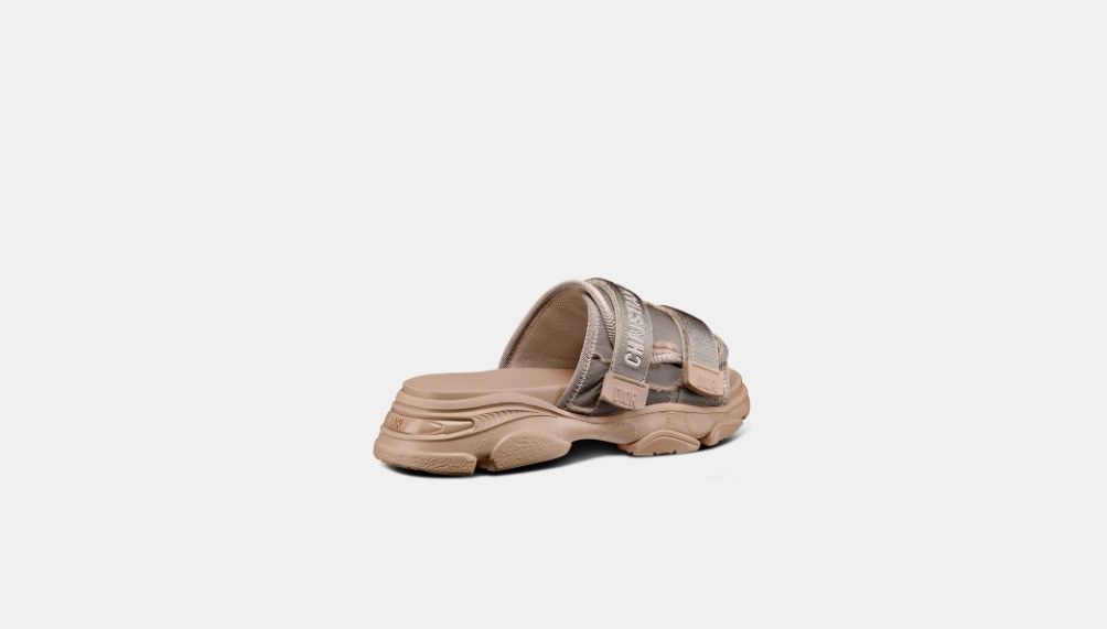 Dior o1w1db10924 D-Wander Slides in Nude Size US 8 / IT 38 - 3 Thumbnail