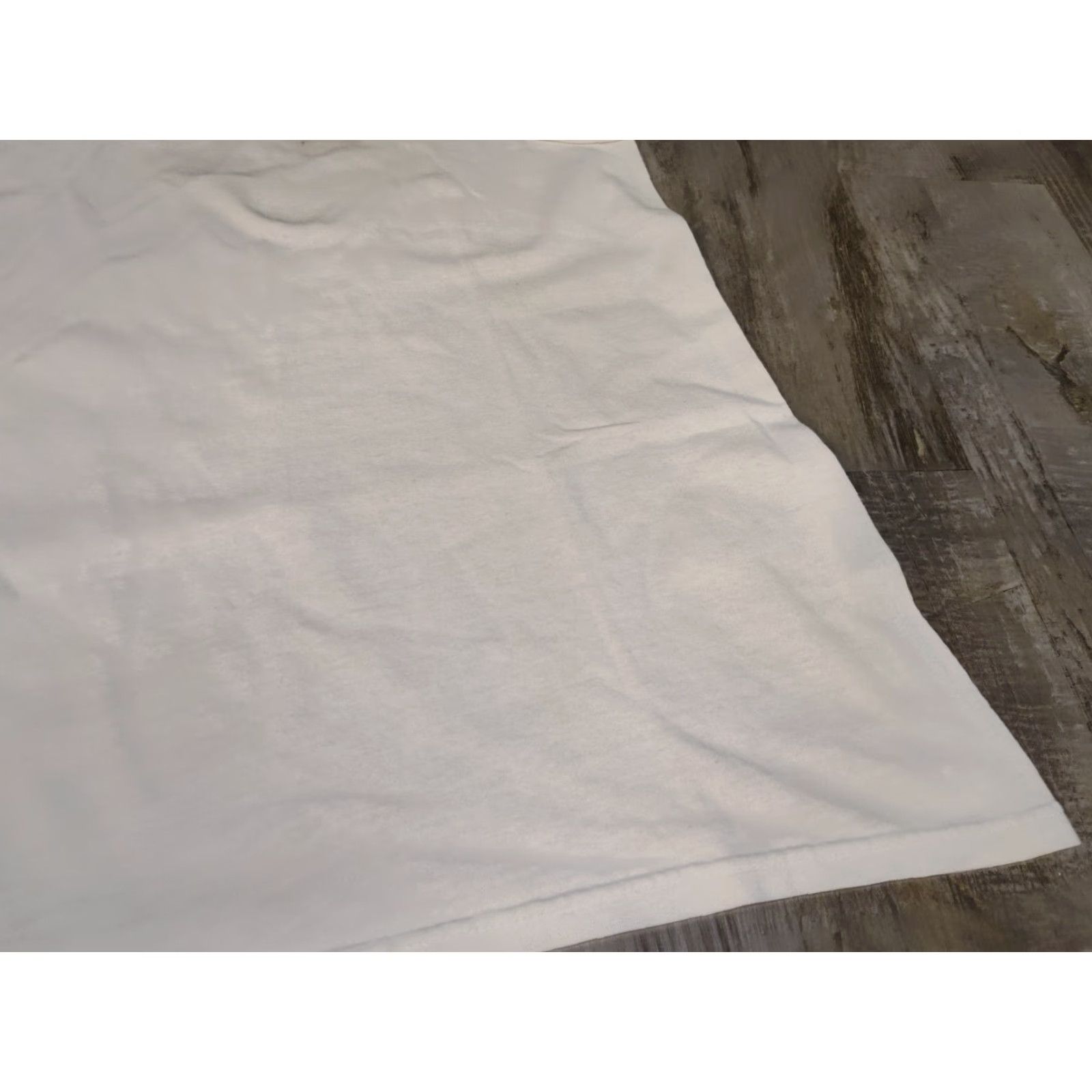 Nike VINTAGE Nike T-Shirt Center Swoosh Tank Unisex Adults L White 90s USA Made Mens Womens Size L / US 10 / IT 46 - 3 Thumbnail