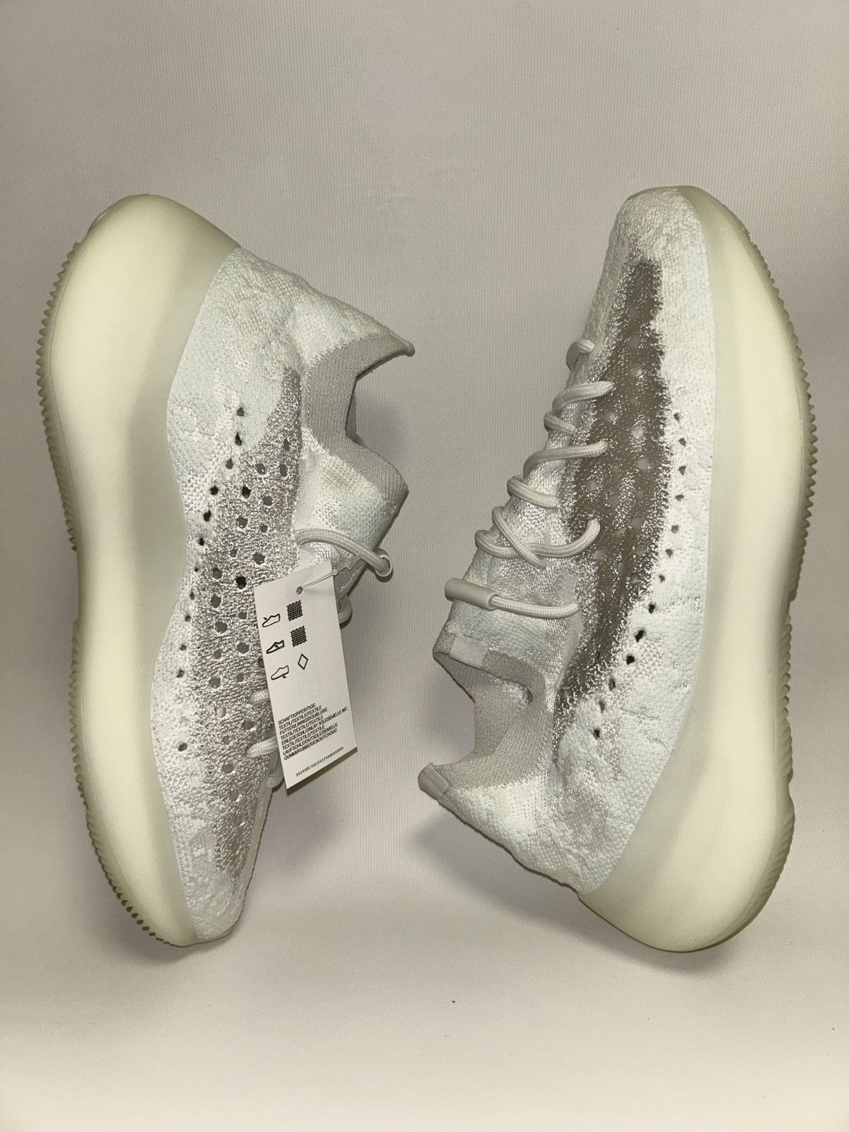 Yeezy Yeezy Boost 380 Calcite Glow Size US 10.5 / EU 43-44 - 1 Thumbnail