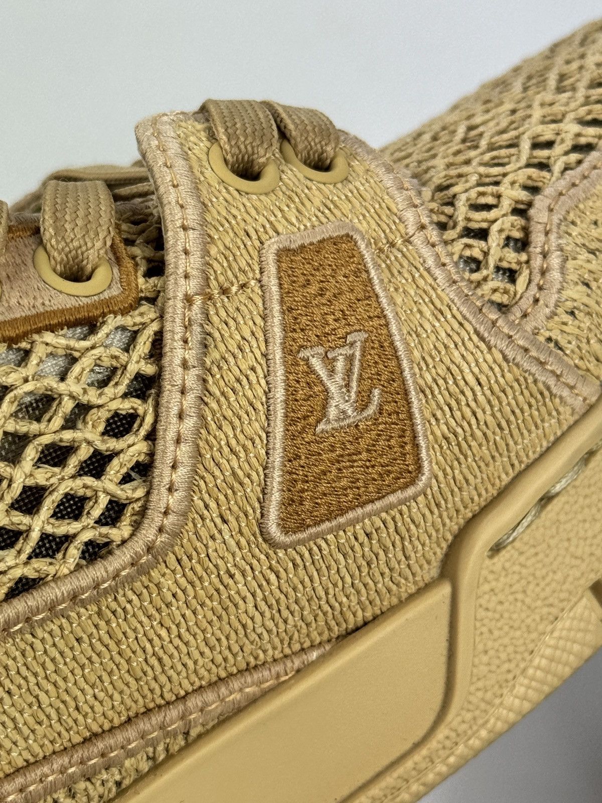 Louis Vuitton RAFFIA LOW TOP SNEAKERS Size US 10.5 / EU 43-44 - 7 Thumbnail