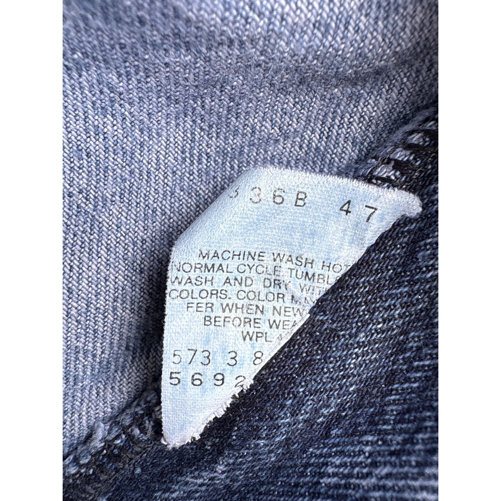 Levi's Vintage 80s Brown Tab Levi's 569 womens size 15 thrashed Size 30" / US 8 / IT 44 - 3 Thumbnail