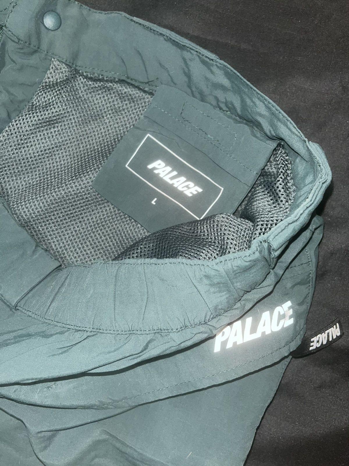 Palace Palace green/purple nylon size Large Size US 32 / EU 48 - 4 Thumbnail