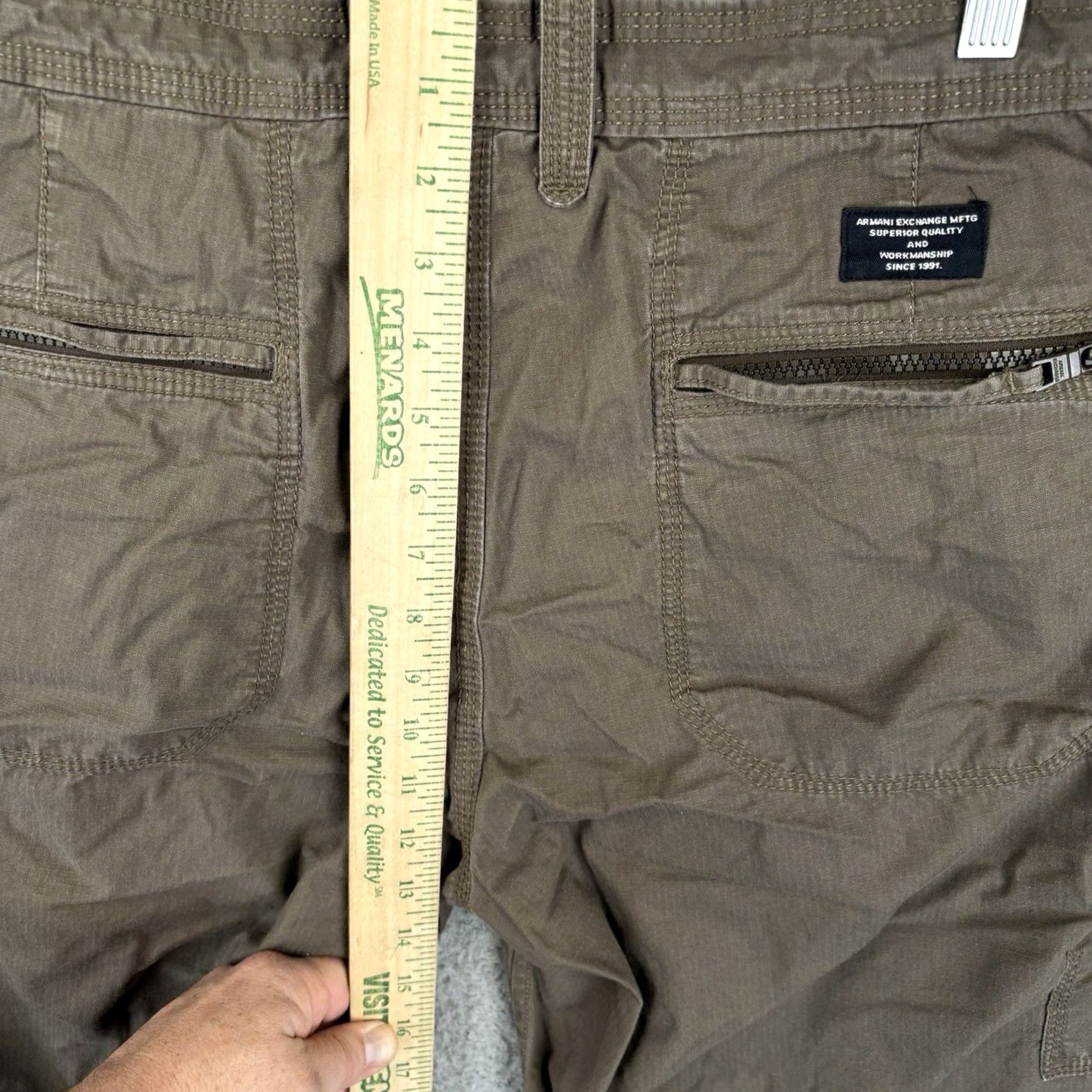 Armani Exchange Armani Exchange AX Cargo Short Men 34 Brown Cargo Pocket Ripstop Zip Button Flat Front Mid Rise Casual Regular Size US 34 / EU 50 - 4 Thumbnail