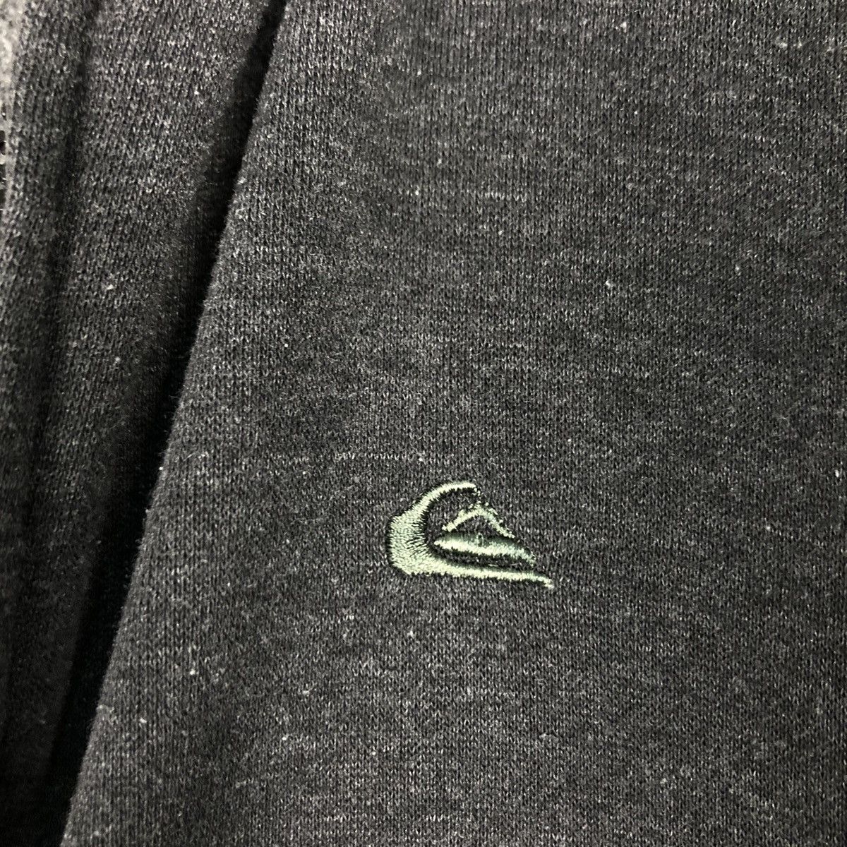 Quiksilver × Vintage Vintage Quiksilver Hoodie Sweatshirt Sweater Medium Surfing Size US M / EU 48-50 / 2 - 19 Thumbnail