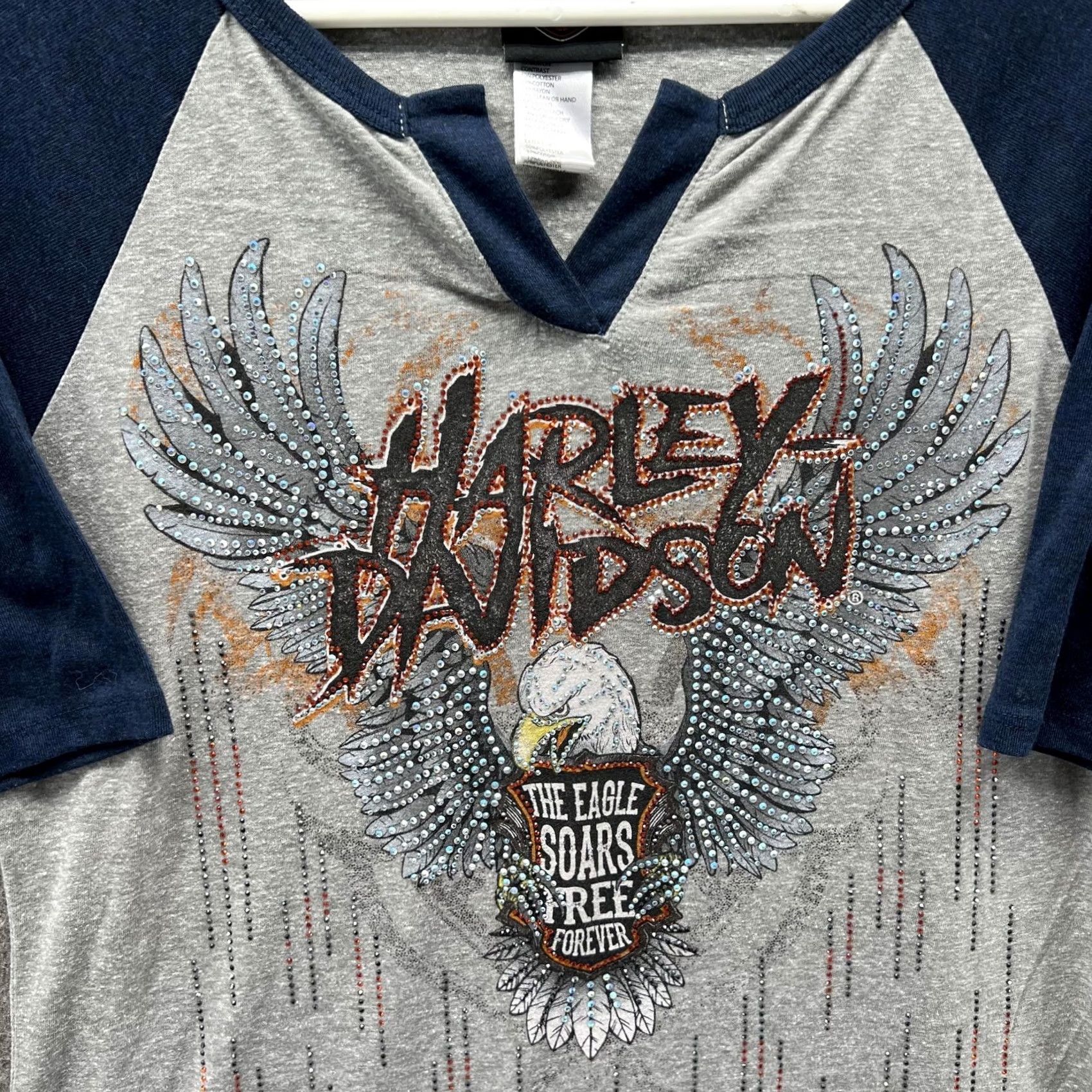 Harley Davidson VINTAGE Harley-Davidson Shirt Womens XL Gray Blue Raglan Rhinestone Eagle Graphic Size XL / US 12-14 / IT 48-50 - 4 Thumbnail