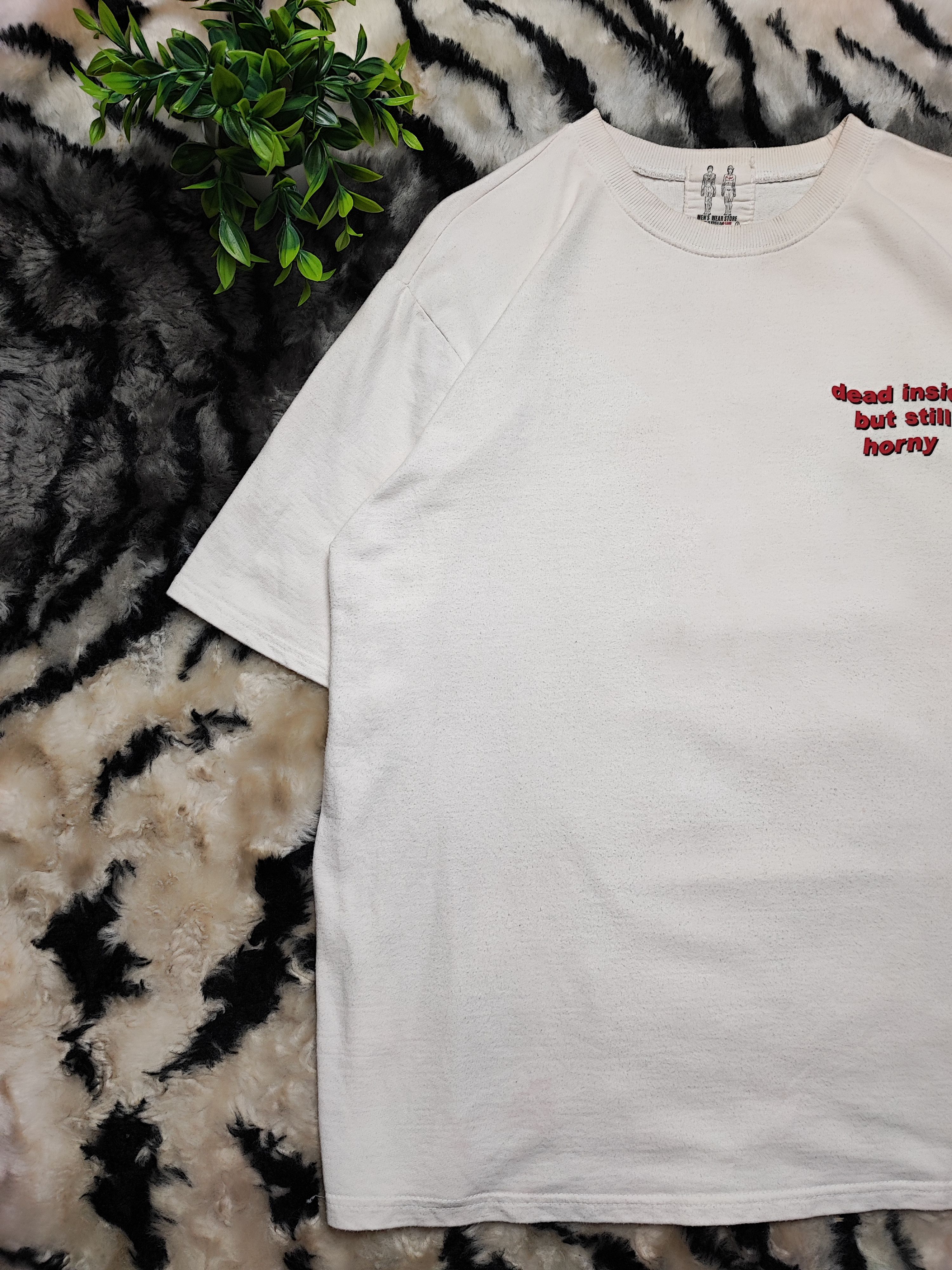 Other Horny Porn Tshirt Size US L / EU 52-54 / 3 - 3 Thumbnail