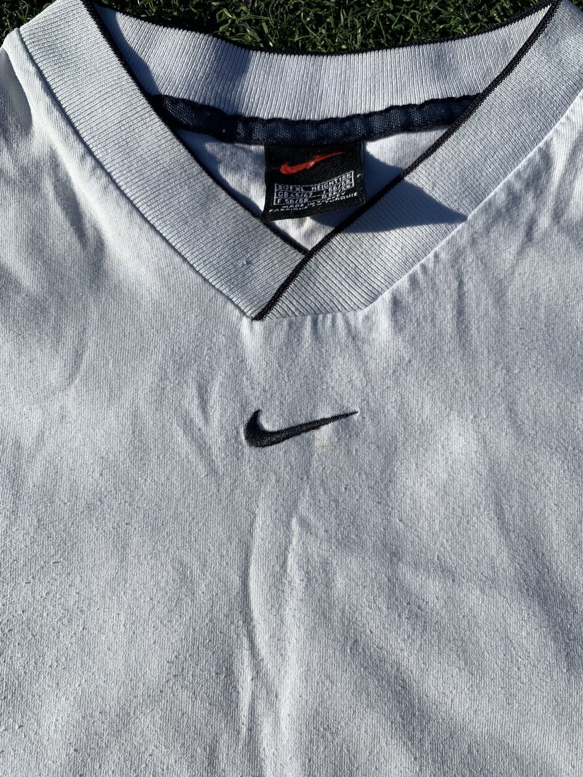 Nike × Vintage Vintage Nike Center Swoosh T-shirt Mini Logo Tee Y2K USA Size US XL / EU 56 / 4 - 1 Thumbnail