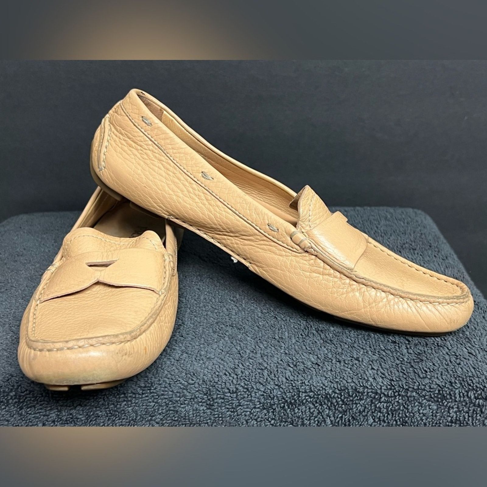 Prada Prada Women's Brown Leather Driving Shoe Loafers EUC, $695 Size US 6.5 / IT 36.5 - 4 Thumbnail