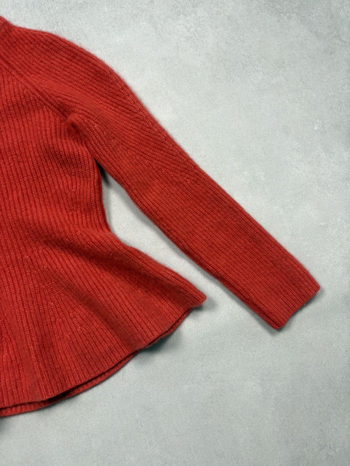 Iris von Arnim Iris Von Arnim Cashmere Peplum Knit Sweater Red M Italy Rare Size M / US 6-8 / IT 42-44 - 5 Thumbnail