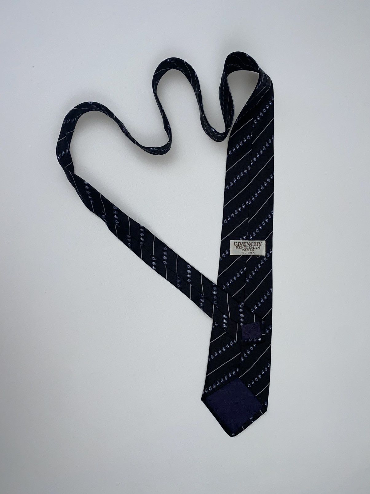Givenchy 🚨 Givenchy Gentleman Paris vintage tie 100% silk Size ONE SIZE - 4 Thumbnail