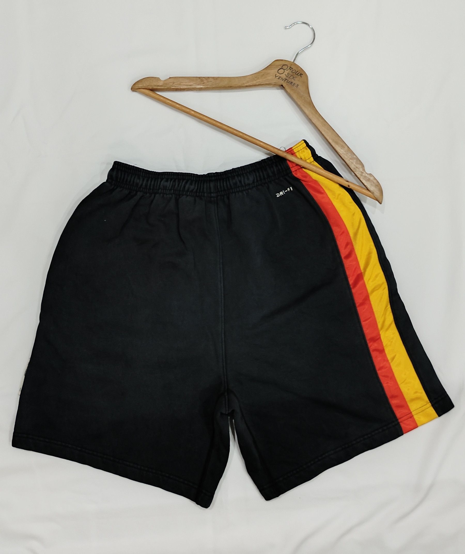 Nike NIKE ROSWELL RAYGUNS BASKETBALL SHORTS Size US 35 - 3 Thumbnail