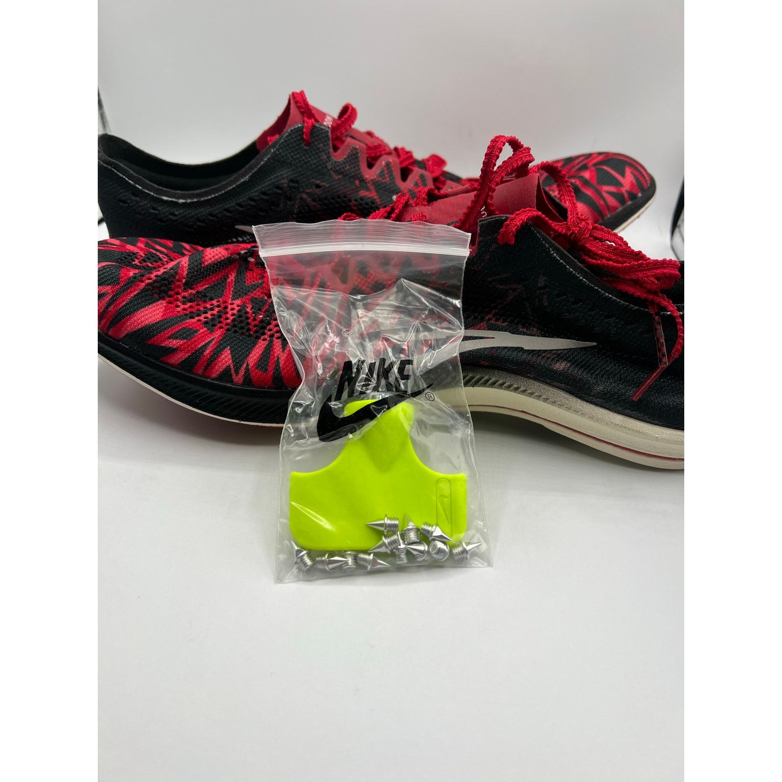 Nike Nike ZoomX Dragonfly “Bowerman Track Club” size 11.5 men’s Size US 11.5 / EU 44-45 - 6 Thumbnail