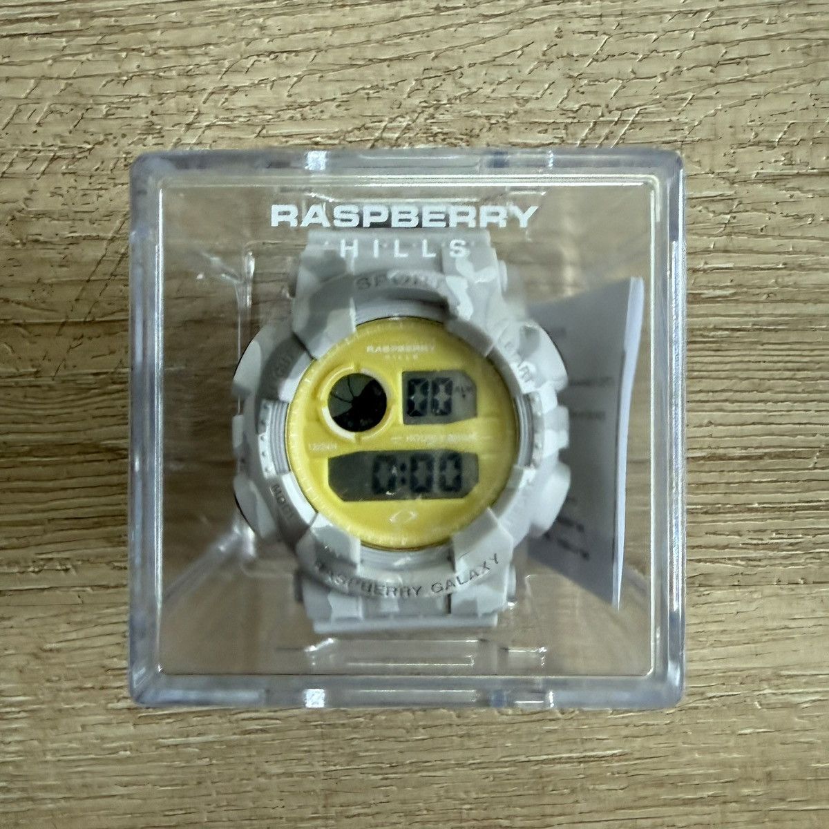 The GV Gallery Gv Gallery Gv Shock Watch Size ONE SIZE - 1 Thumbnail