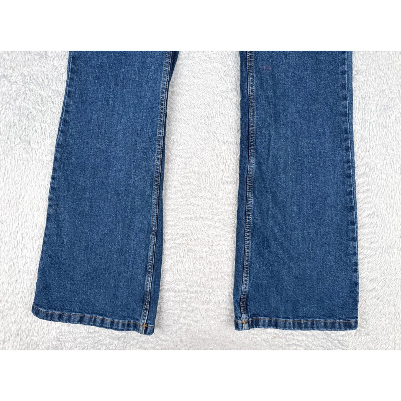 Cotton On VINTAGE Cotton On Women's Jeans Bootcut Low Rise Dark Blue Denim 24x30 Size 2 Slimming Size 26" / US 2 / IT 38 - 2 Thumbnail