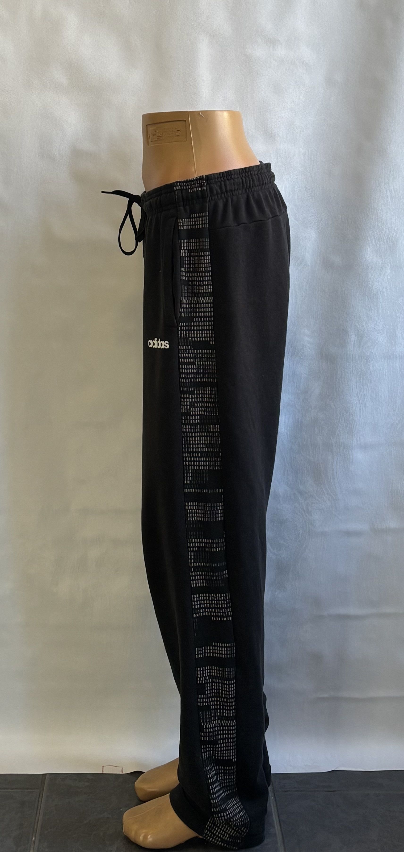 Adidas Adidas Essential AOP Pant Size L Size US 34 / EU 50 - 4 Thumbnail