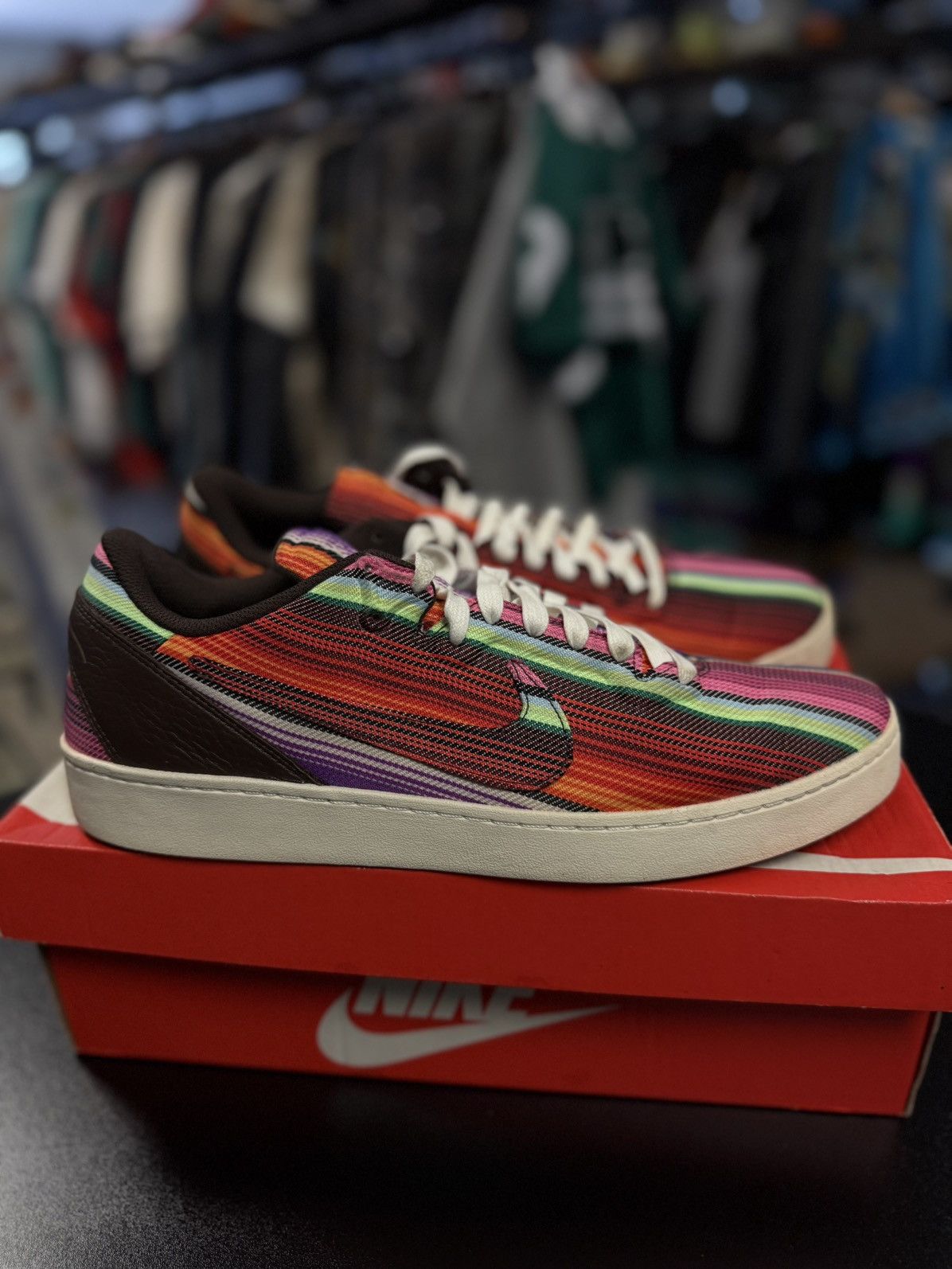 Nike Kobe 8 NSW Mexican Blanket Multicolor Size 10.5 (2013) Size US 10.5 / EU 43-44 - 1 Thumbnail