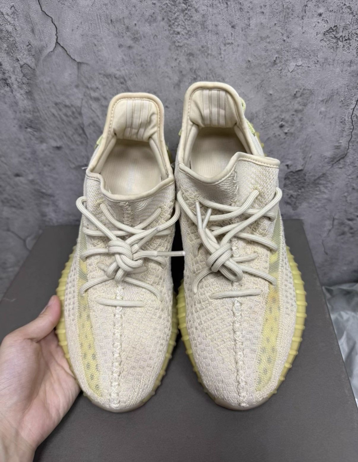 Adidas Adidas Yeezy 350 Flax FX9028 K37 Size US 9 / EU 42 - 8 Thumbnail