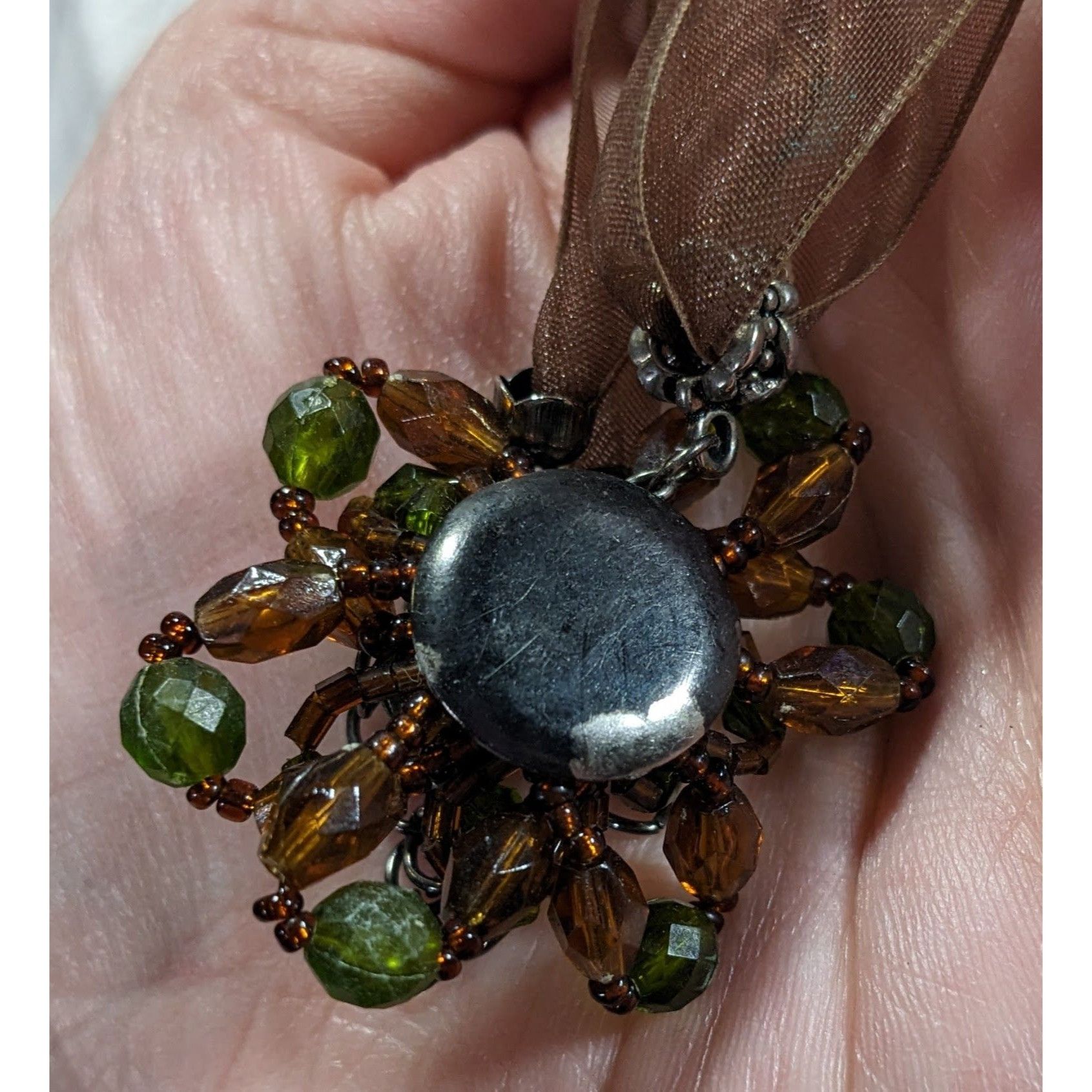 Other Fairycore Handmade Beaded Flower Pendant Necklace Size ONE SIZE - 5 Thumbnail