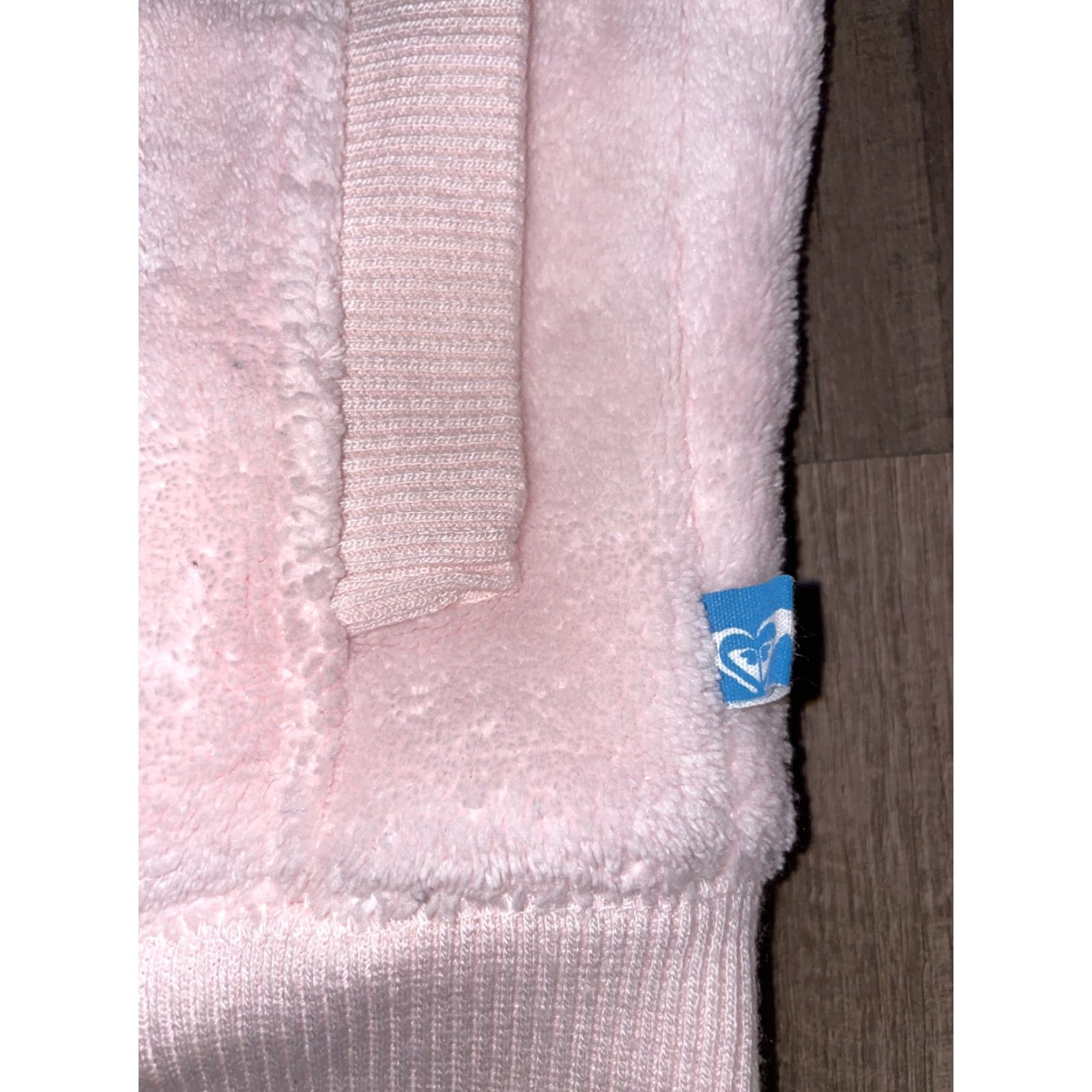 Vintage Roxy Hoodie Pink Medium Womens Regular Full Zip Activewear 17x21 Size M / US 6-8 / IT 42-44 - 2 Thumbnail