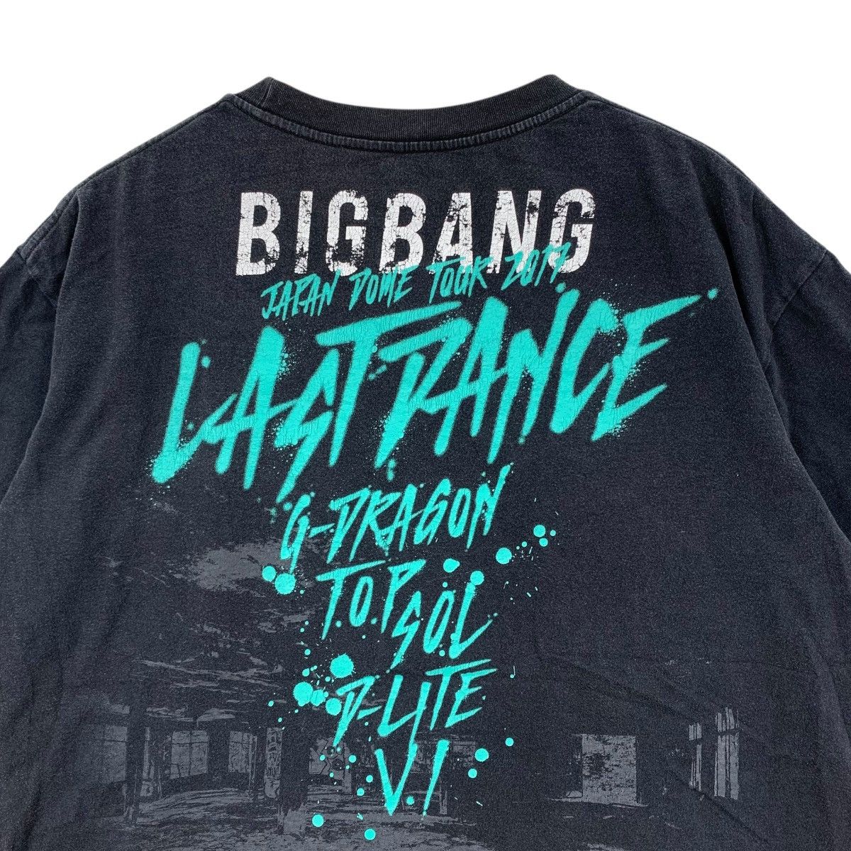 Japanese Brand BIGBANG Japan DOME TOUR 2017 Last Dance Kpop Boy Band Tshirt Size US L / EU 52-54 / 3 - 5 Thumbnail
