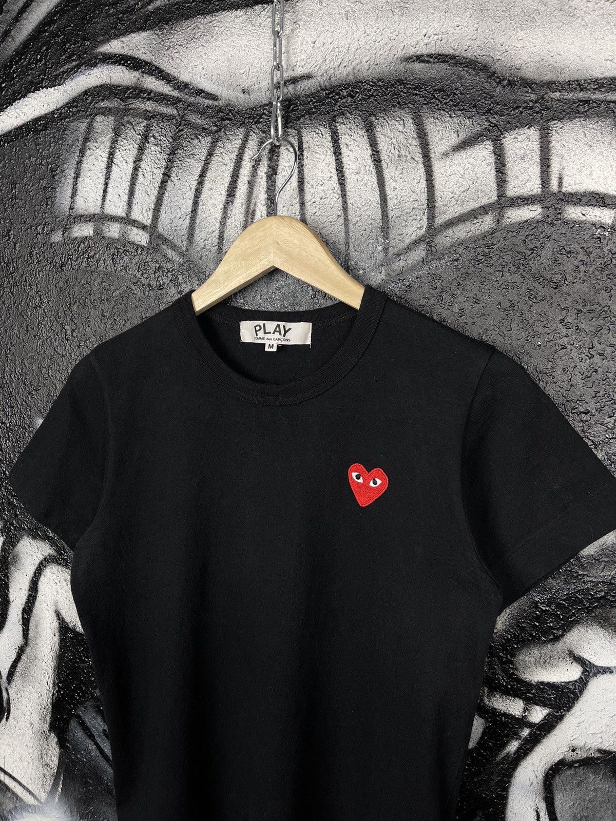 Comme des Garcons PLAY Comme Des Garcons PLAY Red Heart Logo T-Shirt WMNS Size M Size M / US 6-8 / IT 42-44 - 2 Thumbnail