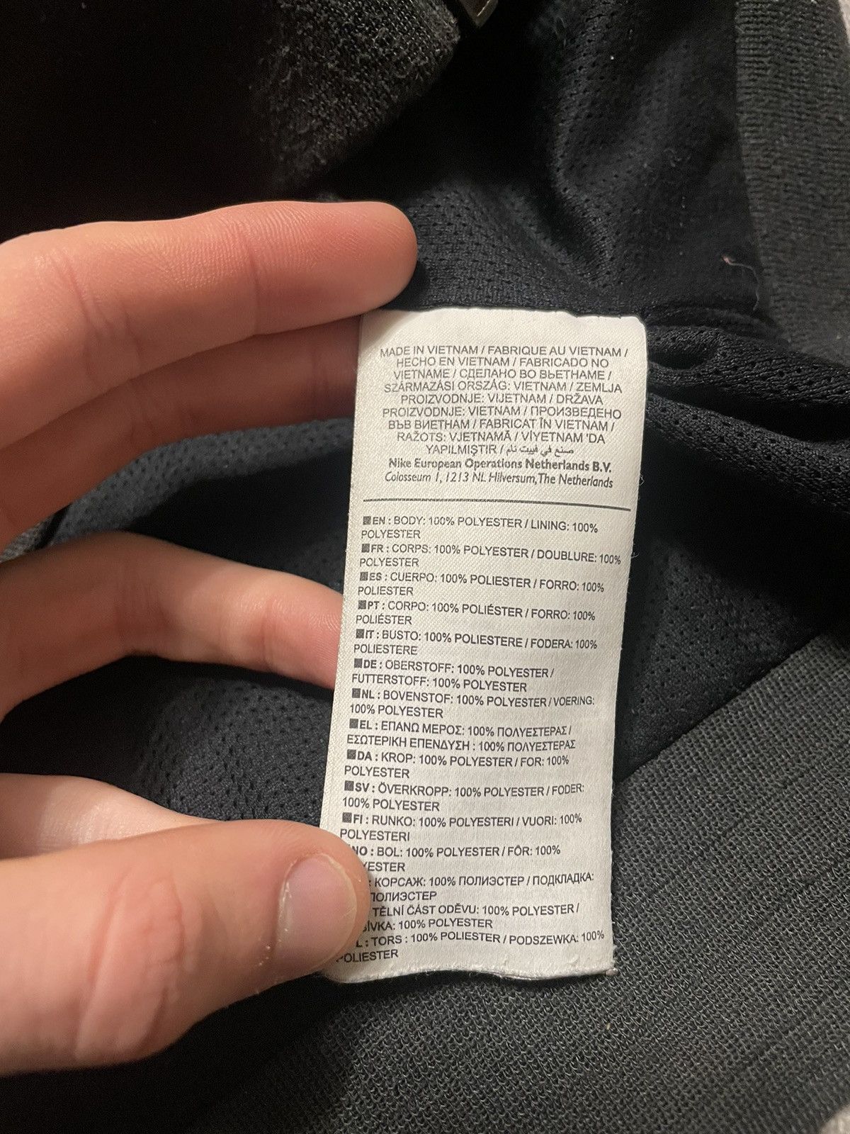 Nike Vintage Nike PSG Track Jacket Size US S / EU 44-46 / 1 - 15 Thumbnail