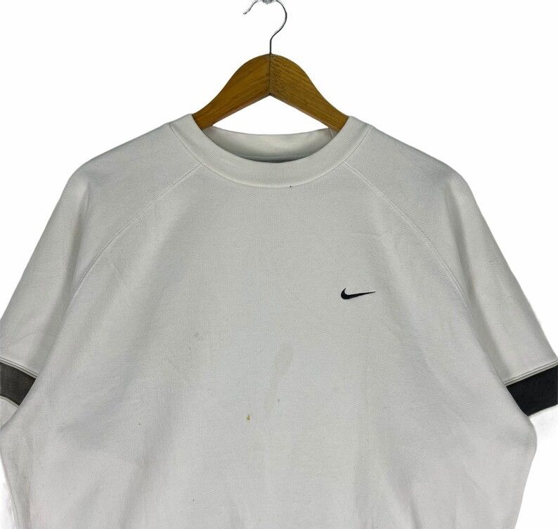 Nike × Vintage Vintage 90s NIKE Small Swoosh Crewneck Sweatshirt Size US M / EU 48-50 / 2 - 2 Thumbnail