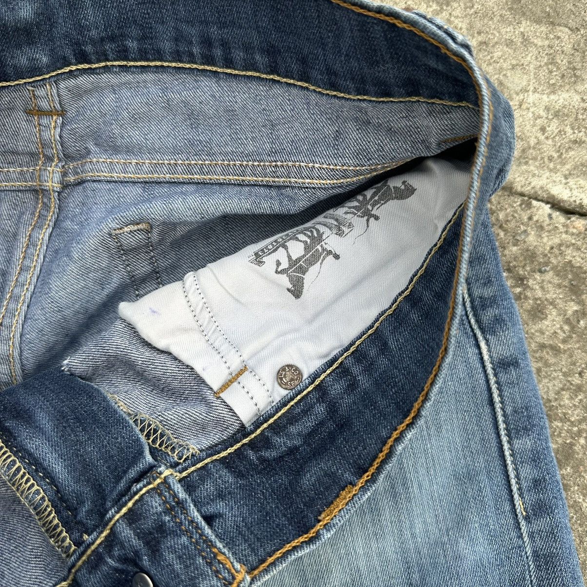 Levi's × Vintage Vintage Levi’s Shorts W32xL30 Style USA Streetwear 00s Size US 32 / EU 48 - 11 Thumbnail