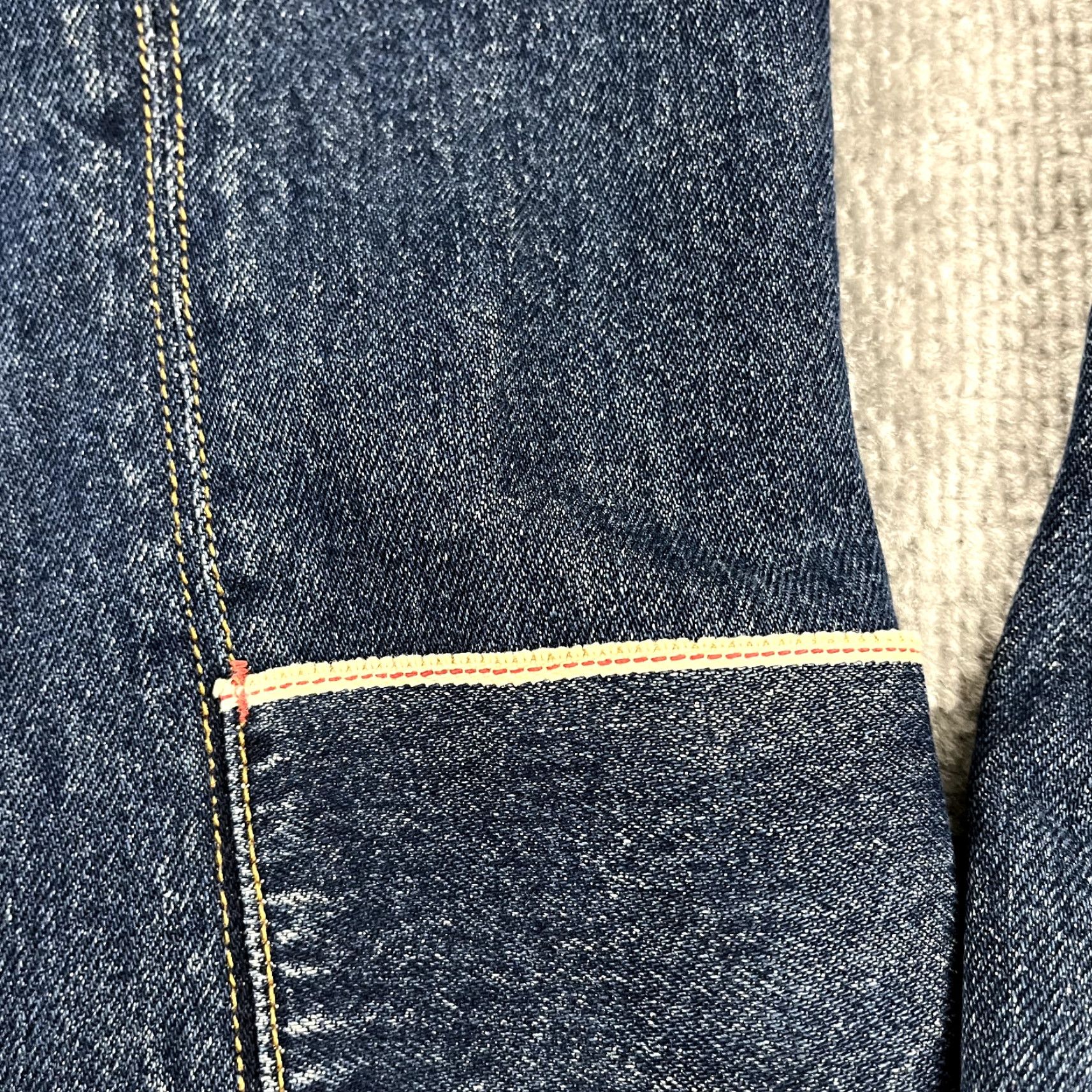 Levi's VINTAGE Levi Strauss Jacket Womens M Blue Denim Red Tab Lot 53 Selvedge Y2K RED Blue Denim Classic 80s 90s Retro Womens Jacket Size M / US 6-8 / IT 42-44 - 4 Thumbnail