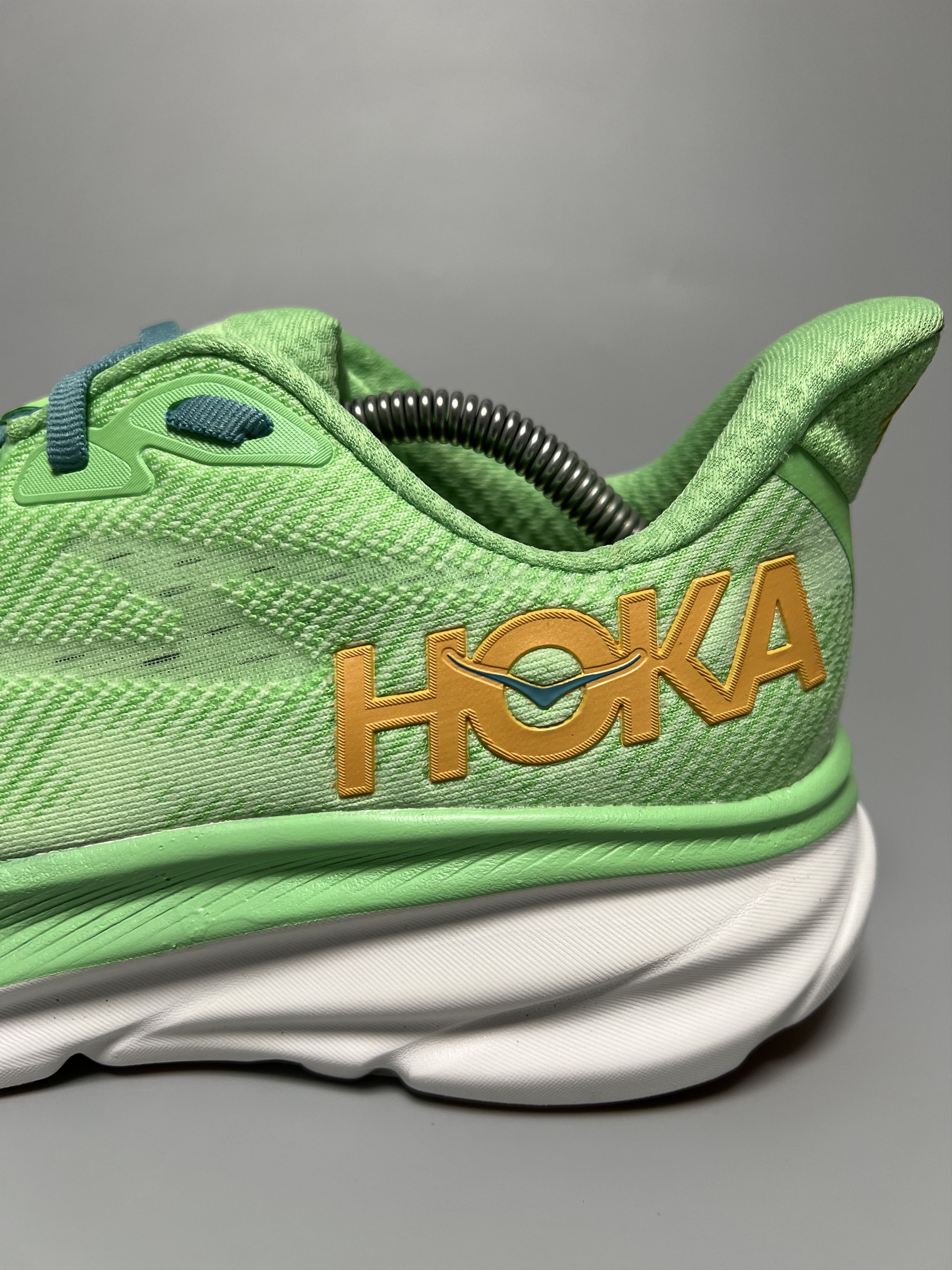 Hoka 9D Hoka One One Clifton 9 Running Shoes Walking Gym Size US 9 / EU 42 - 9 Thumbnail