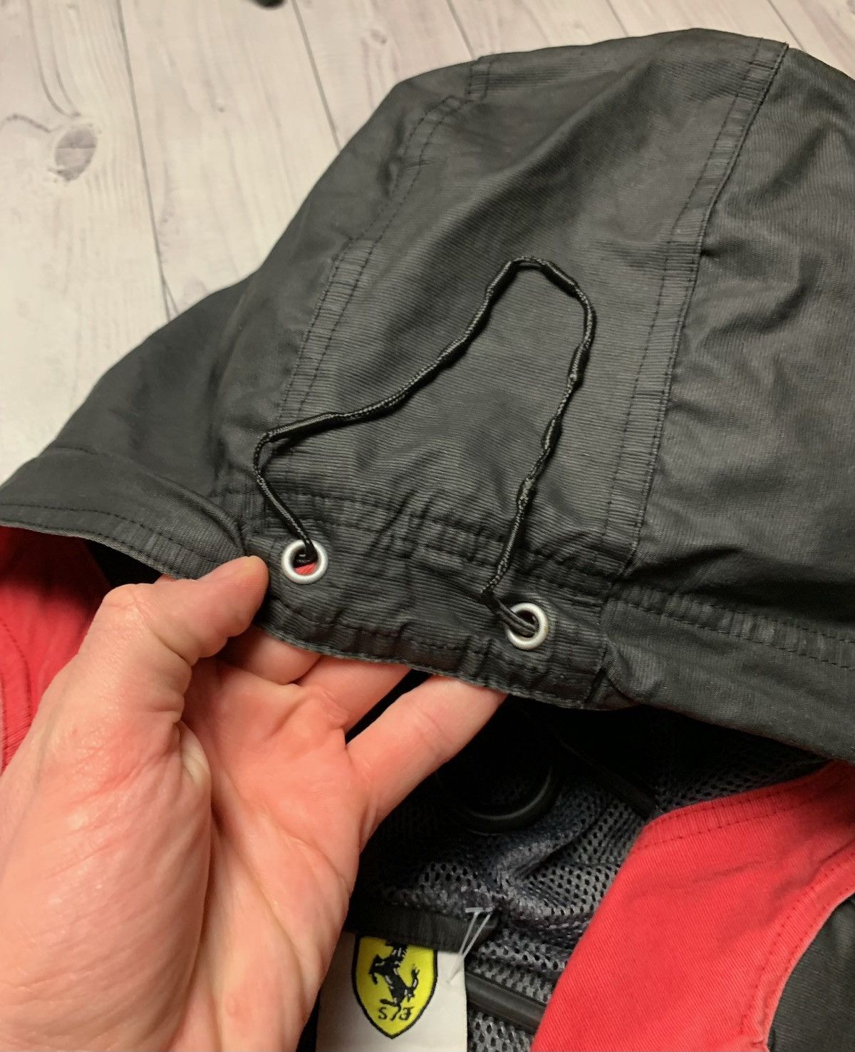 Ferrari × Vintage Vintage Ferrari anorak racing Jacket size L Size US L / EU 52-54 / 3 - 6 Thumbnail
