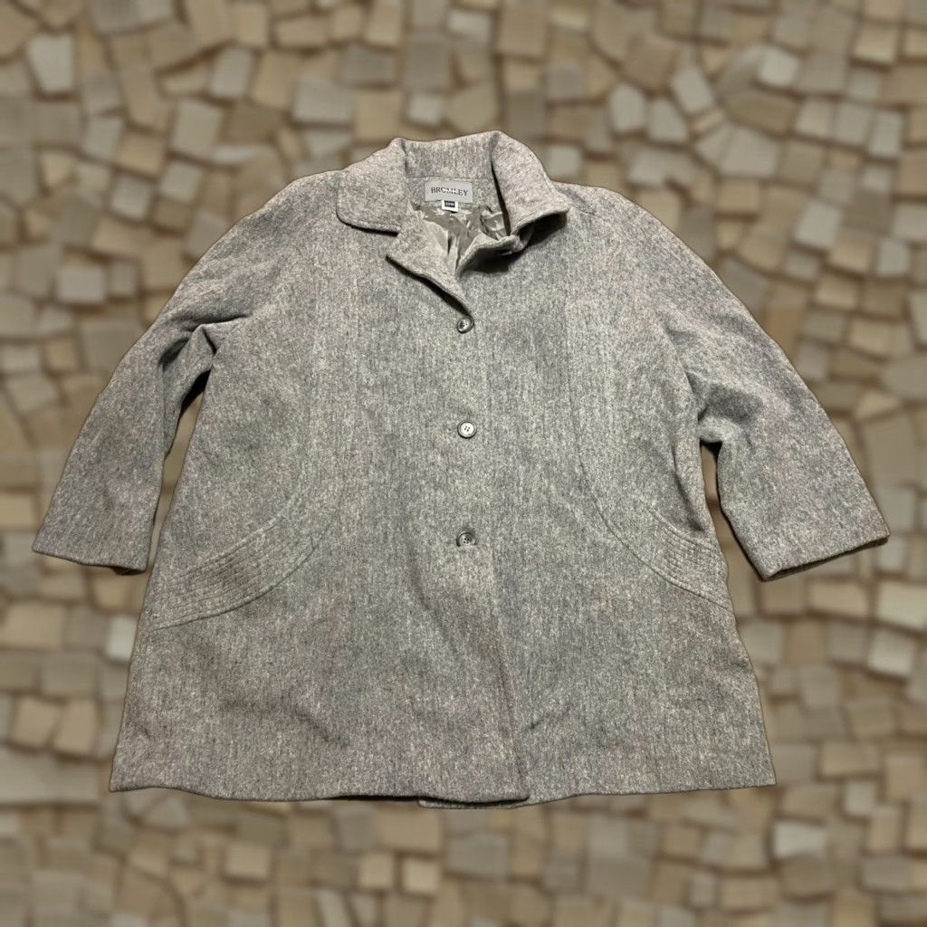 Vintage Bromley Jacket Women's 22W Gray Three Buttons Long Sleeve Coat Shirt Size 3XL / US 20-22 - 1 Thumbnail