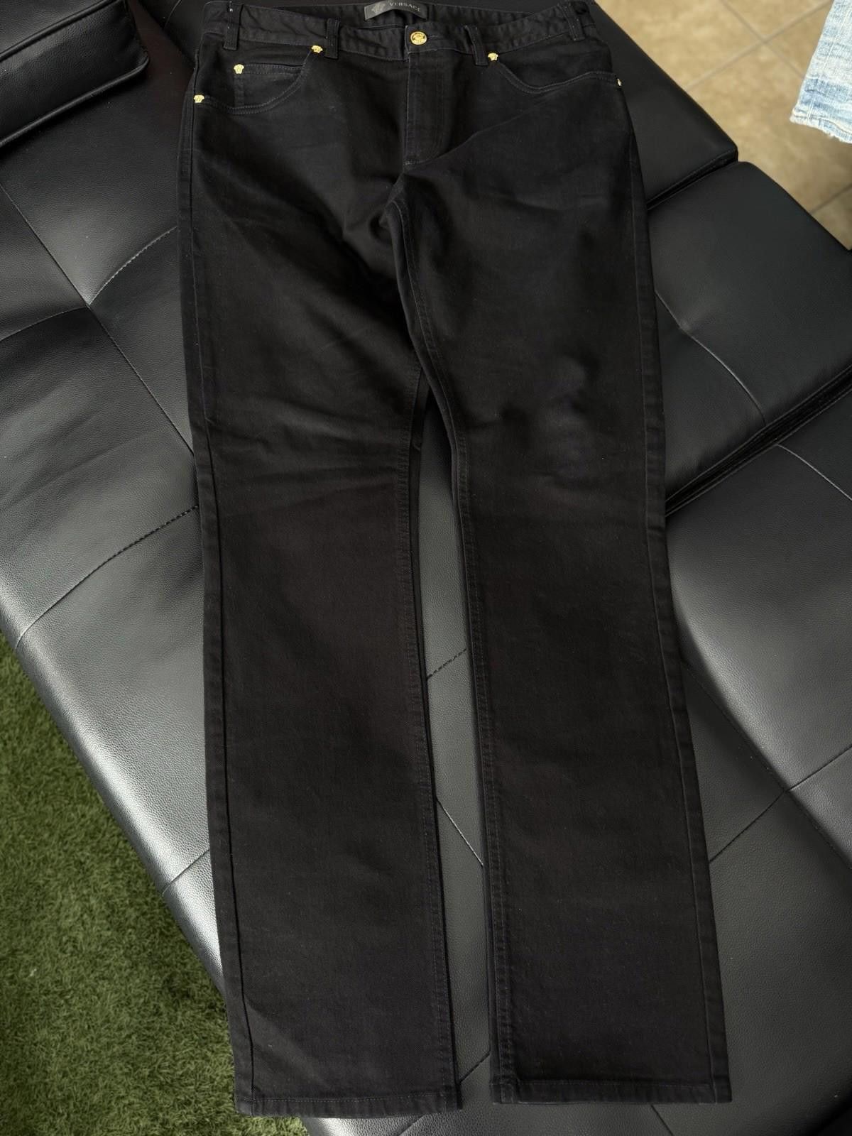 Versace Versace Men Black Jeans Versace Logo Size 34 Waist 950$ Size US 34 / EU 50 - 2 Thumbnail