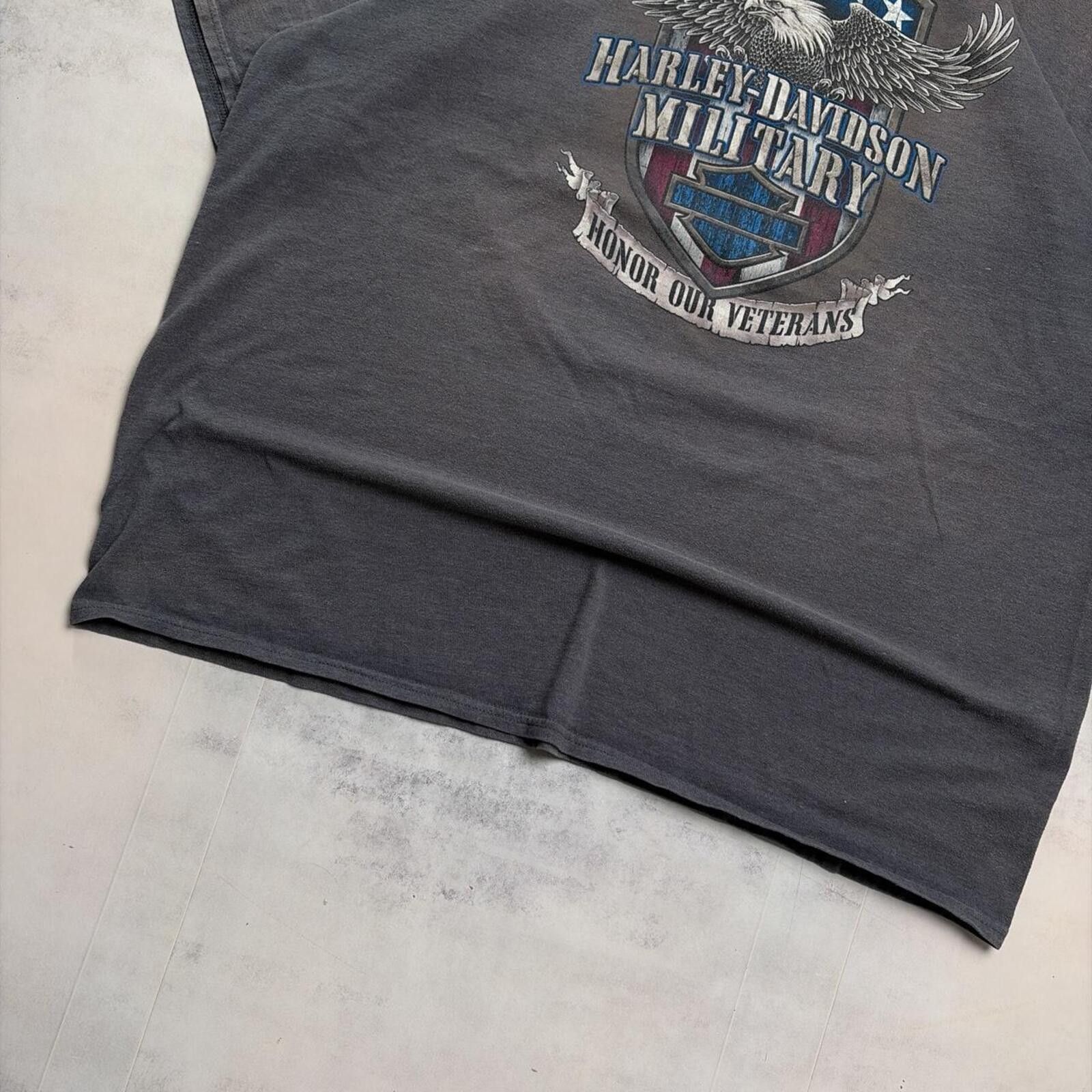 Harley Davidson Y2K Grey Harley Davidson Grunge Biker Veterans Faded T-Shirt Size US XXL / EU 58 / 5 - 6 Thumbnail