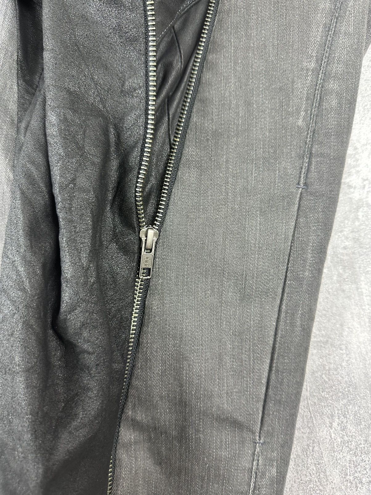 Helmut Lang Helmut Lang Swing Neck Zipper Vest Jacket Asymmetric Size XS / US 0-2 / IT 36-38 - 10 Thumbnail