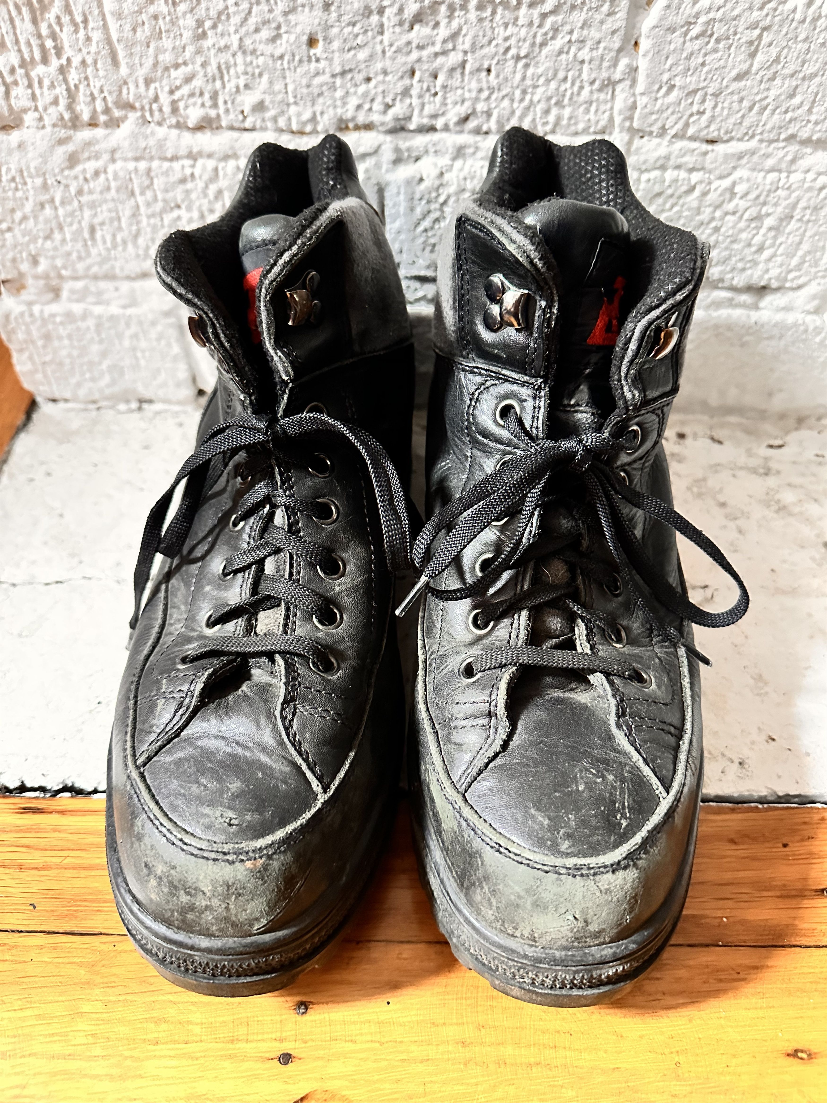 Leather Wolverine Black Leather Workwear Boots - 9.5 US Size US 9.5 / EU 42-43 - 1 Thumbnail