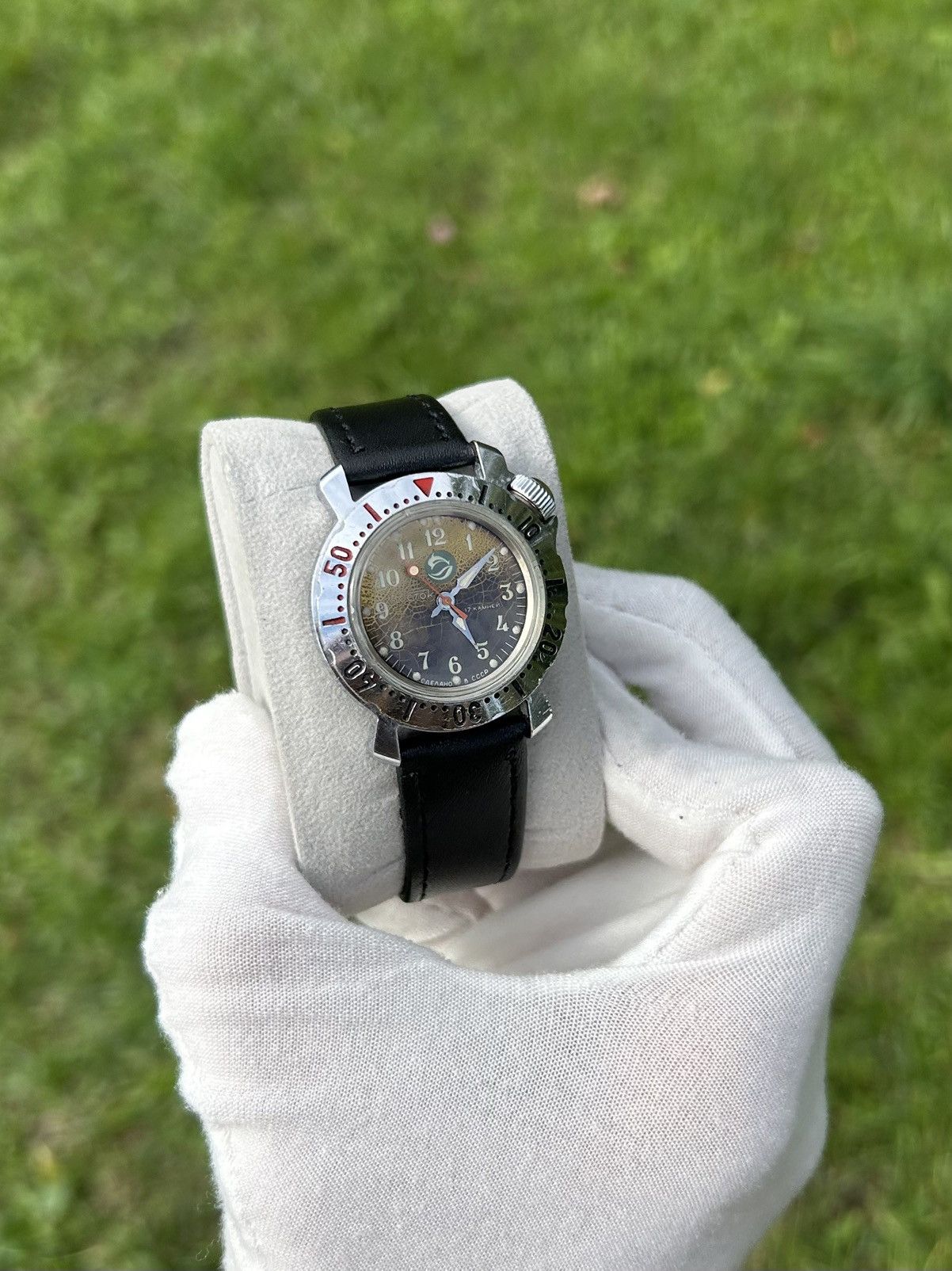 Vintage Vintage Watch Vostok Soviet Retro USSR Soviet 1980s Size ONE SIZE - 3 Thumbnail