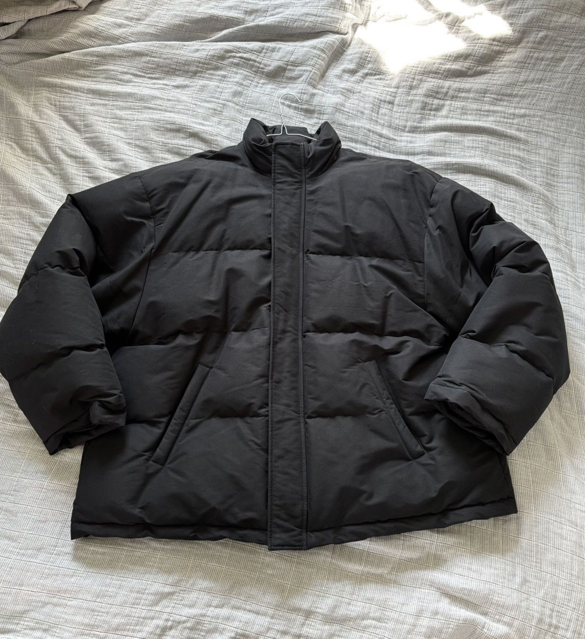Balenciaga ⚡️QUICK SALE⚡️ Balenciaga by Demna Black puffer jacket Size US M / EU 48-50 / 2 - 1 Thumbnail
