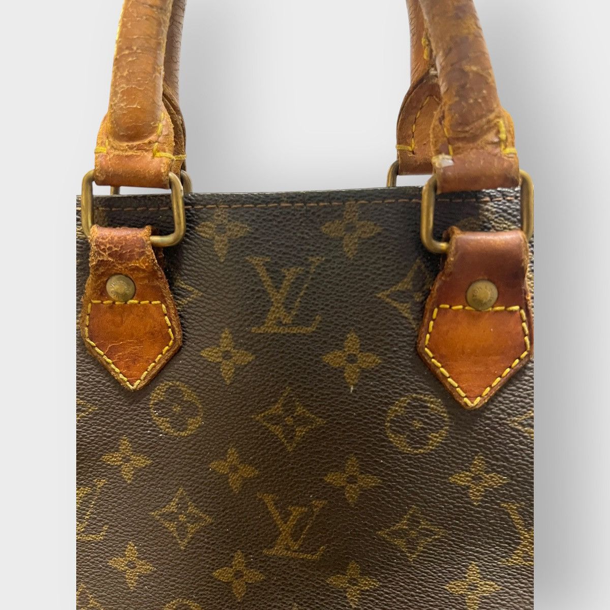 Louis Vuitton STEAL! Louis Vuitton NYC Lettering Sac Plat tote Size ONE SIZE - 3 Thumbnail