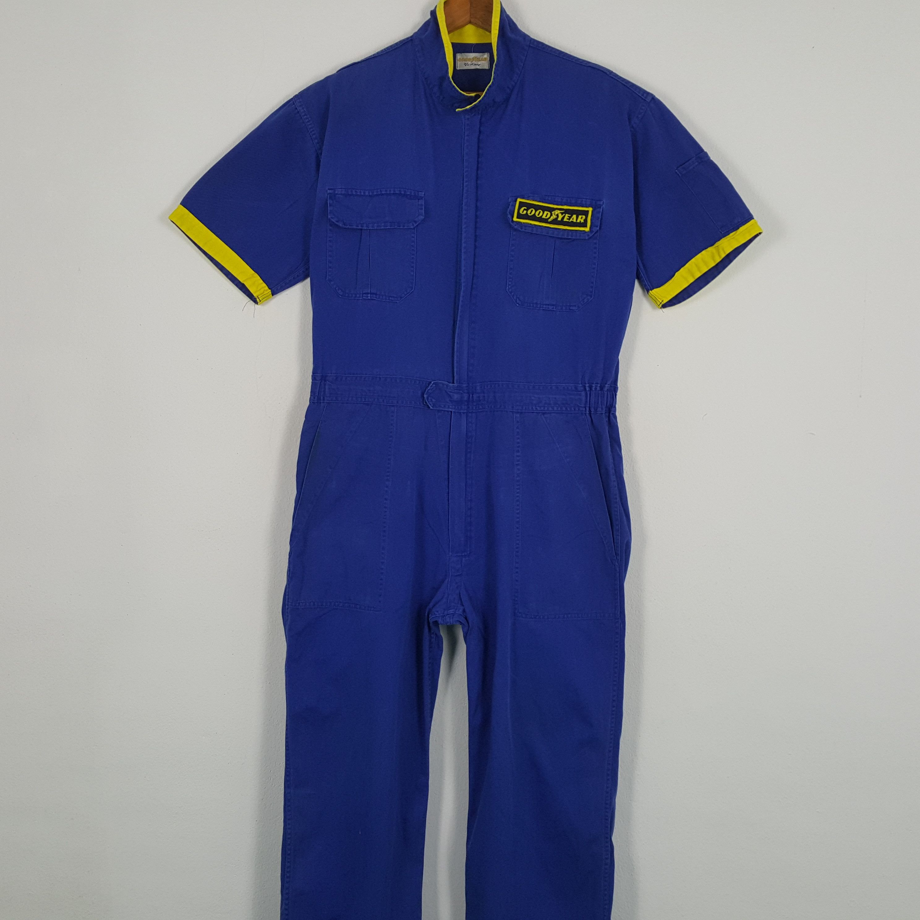 Japanese Brand × Vintage Vintage GOOD YEAR RACING Formula One Crew Coverall Jacket Size US XL / EU 56 / 4 - 5 Thumbnail