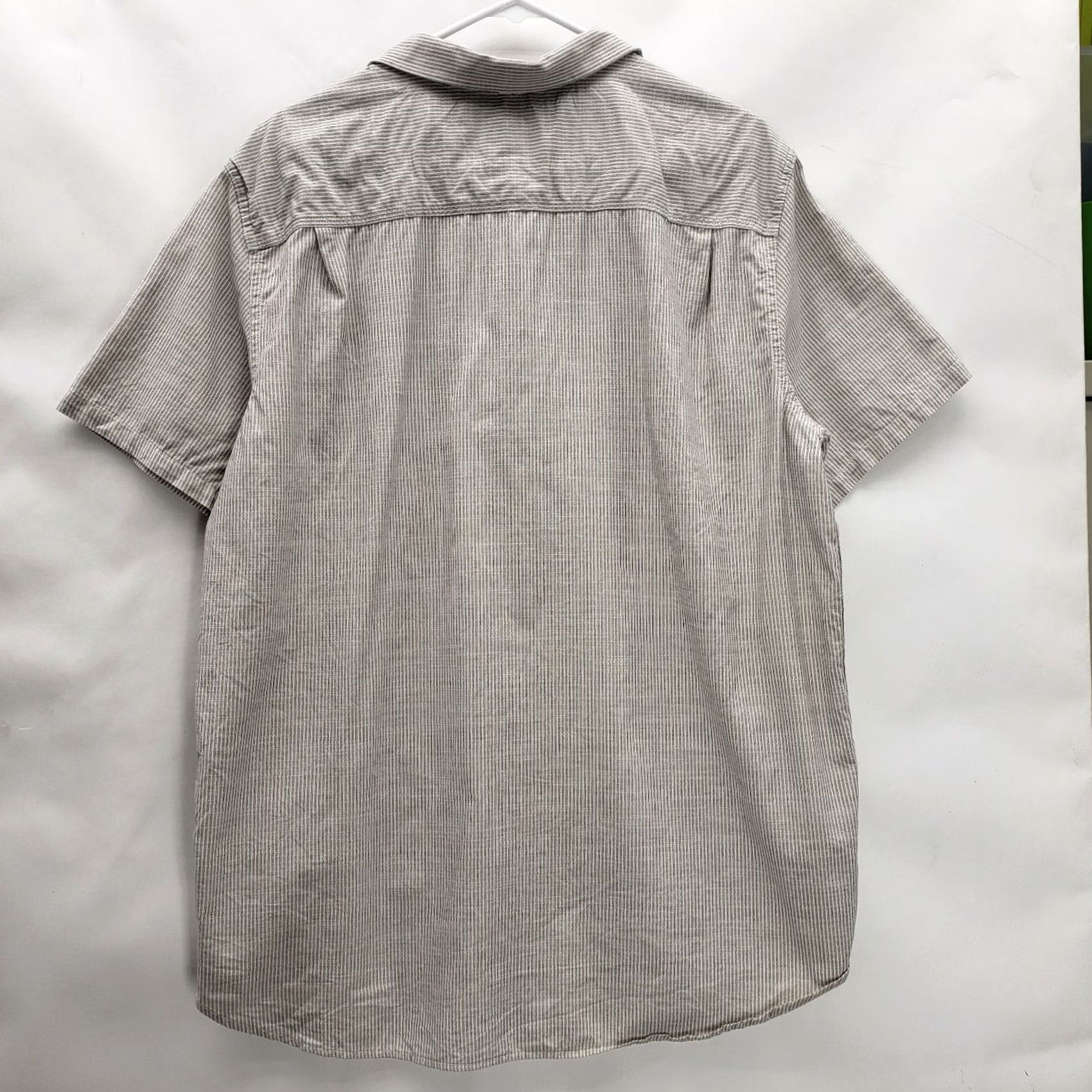 The North Face The North Face Stripes Shirt Mens XL Button-Up Casual Pocket Short Sleeve Gray 100% Cotton Classic Outdoor Size US XL / EU 56 / 4 - 2 Thumbnail