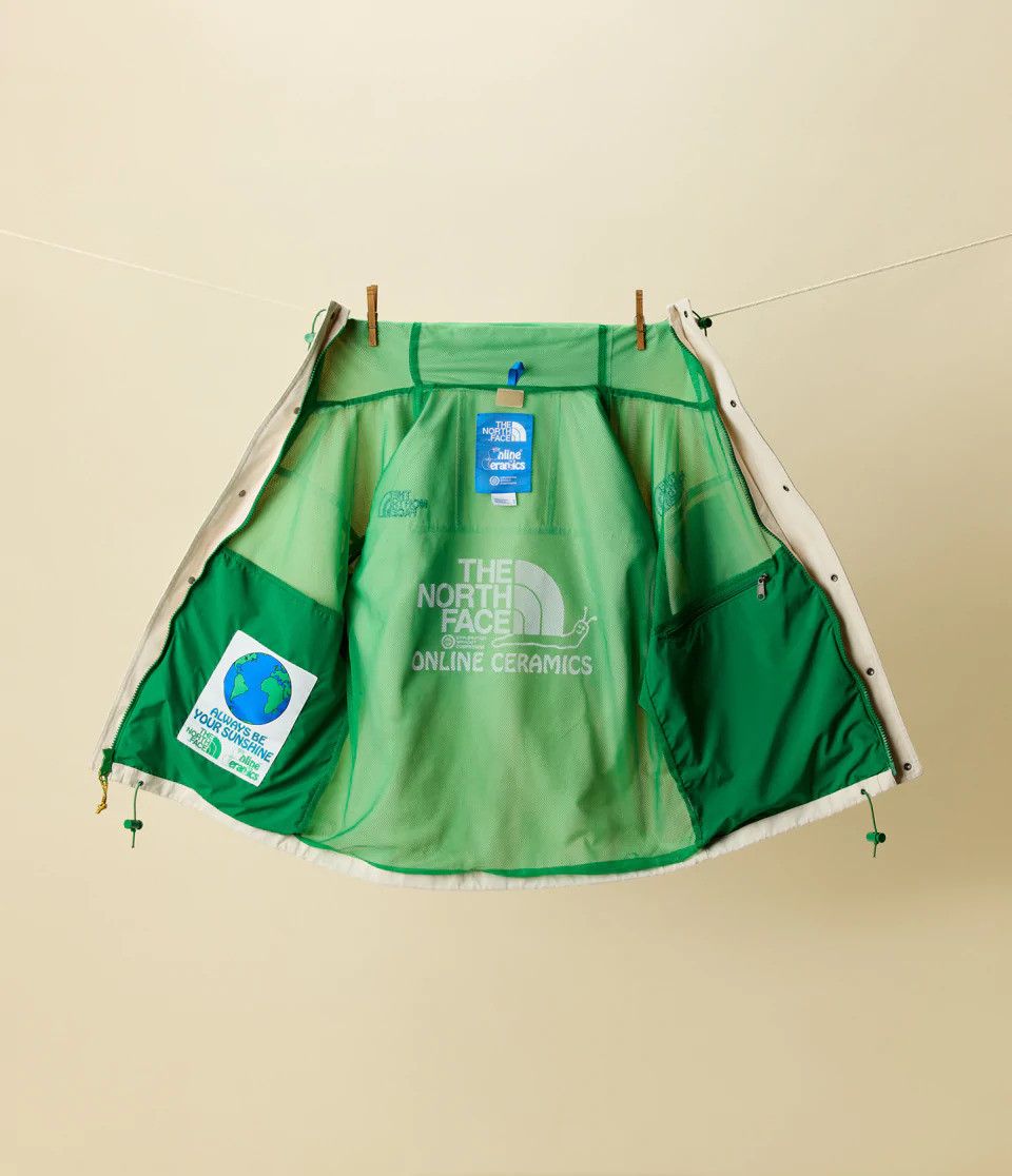 Online Ceramics ONLINE CERAMICS X THE NORTH FACE 86 MOUNTAIN JACKET Size US XL / EU 56 / 4 - 6 Thumbnail