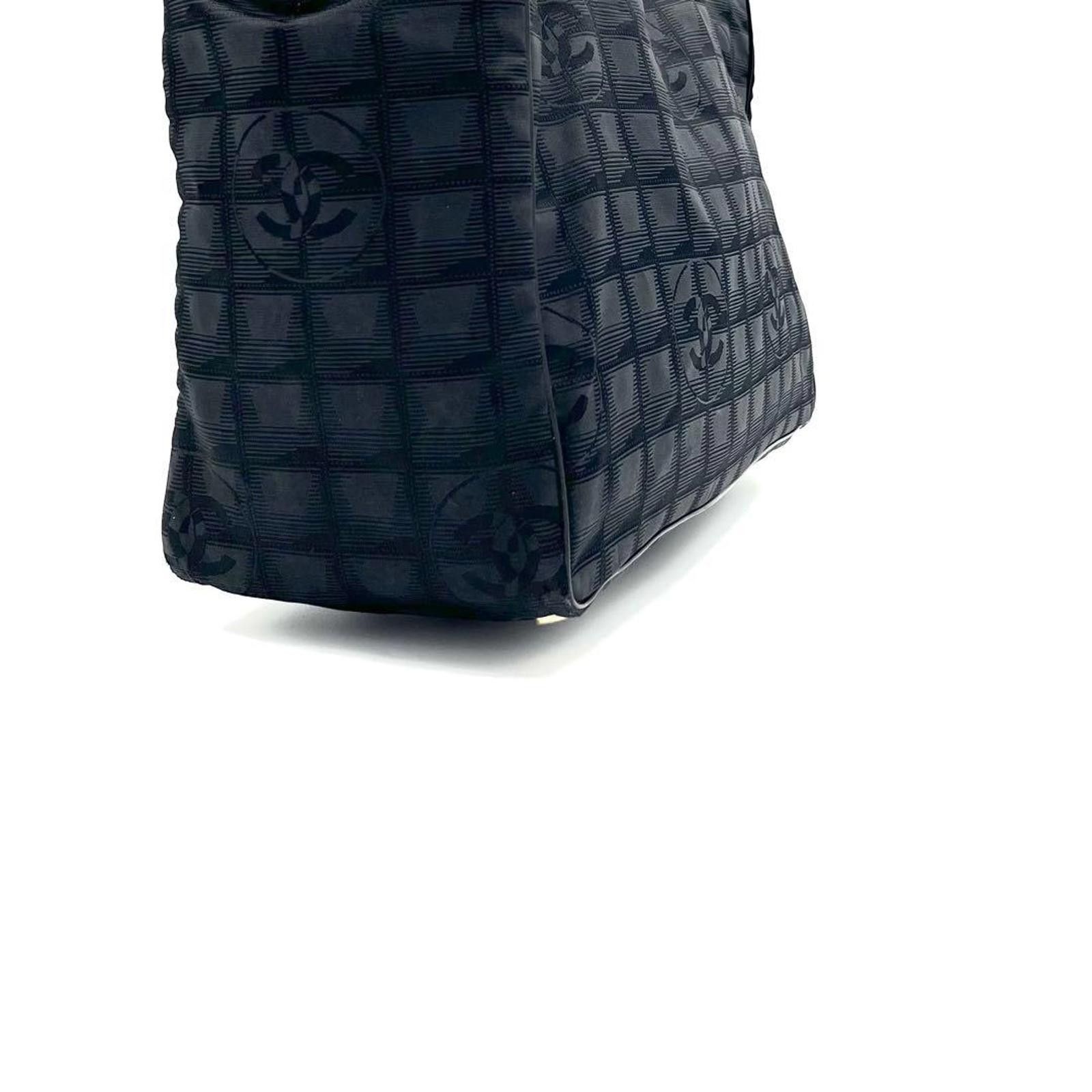 Chanel Chanel - Black Quilted Nylon Tote Bag Size ONE SIZE - 3 Thumbnail