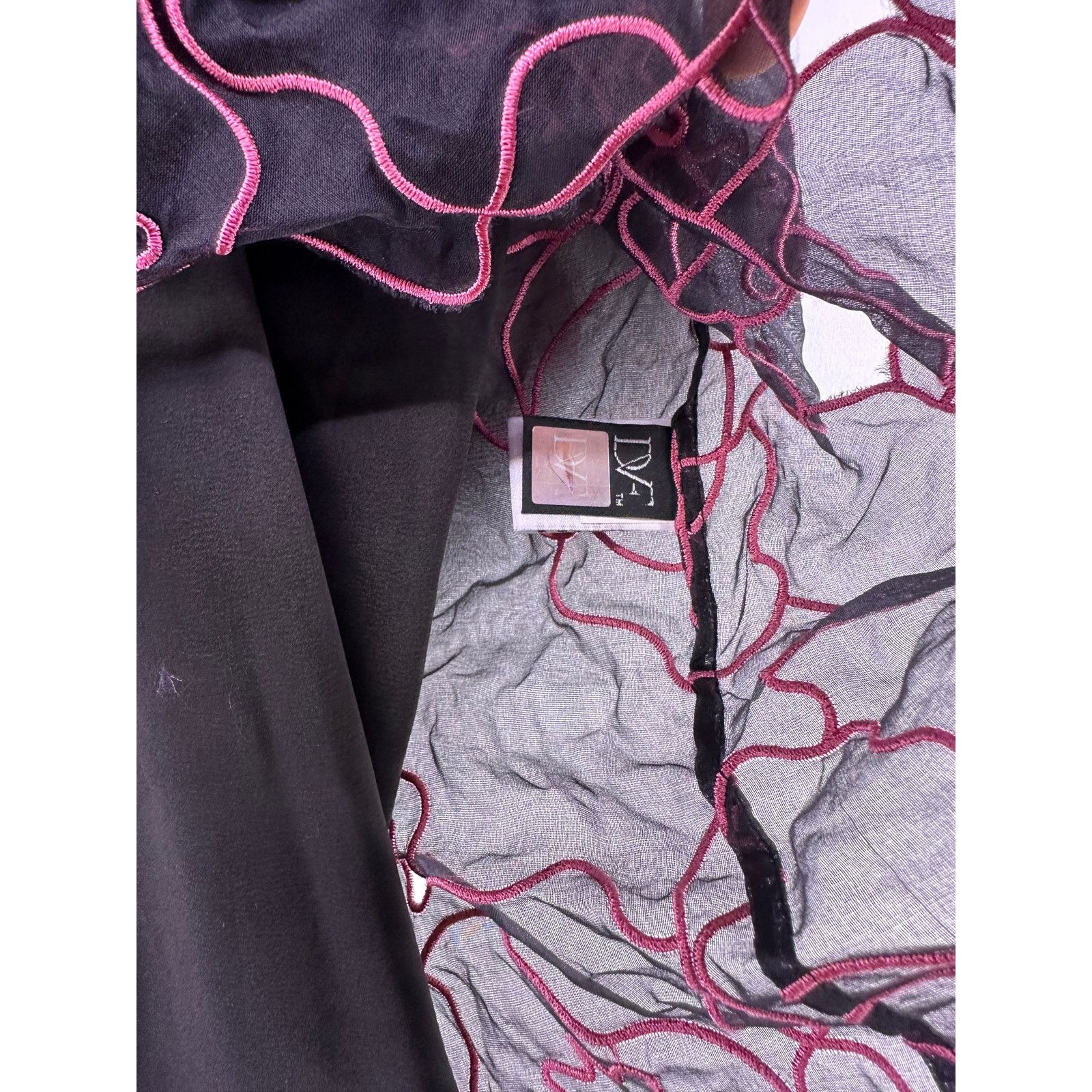 Diane von Furstenberg Diane von Furstenberg Sheer Silk Black & Pink Size10 Blouse Size L / US 10 / IT 46 - 8 Thumbnail