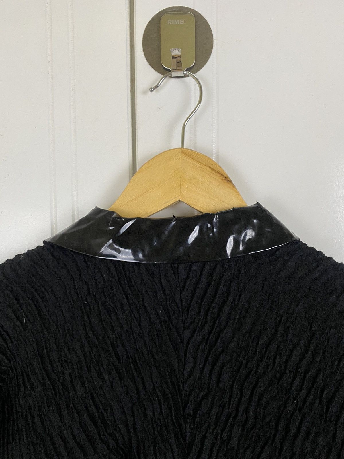 Comme des Garcons AD Winter Comme Des Garcons Pleating Wool/Silk Jacket Size S / US 4 / IT 40 - 7 Thumbnail